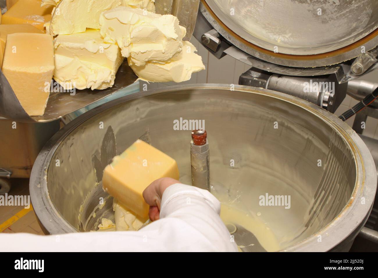 Mixing mass for the production of processed cheese. Cheese production