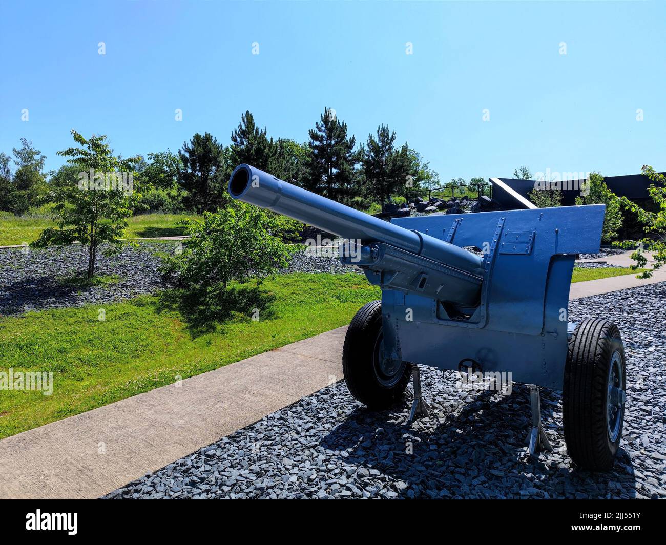 Howitzer cannon artillery gun from world war 1 stationed outside of a museum in Verdun Stock Photo