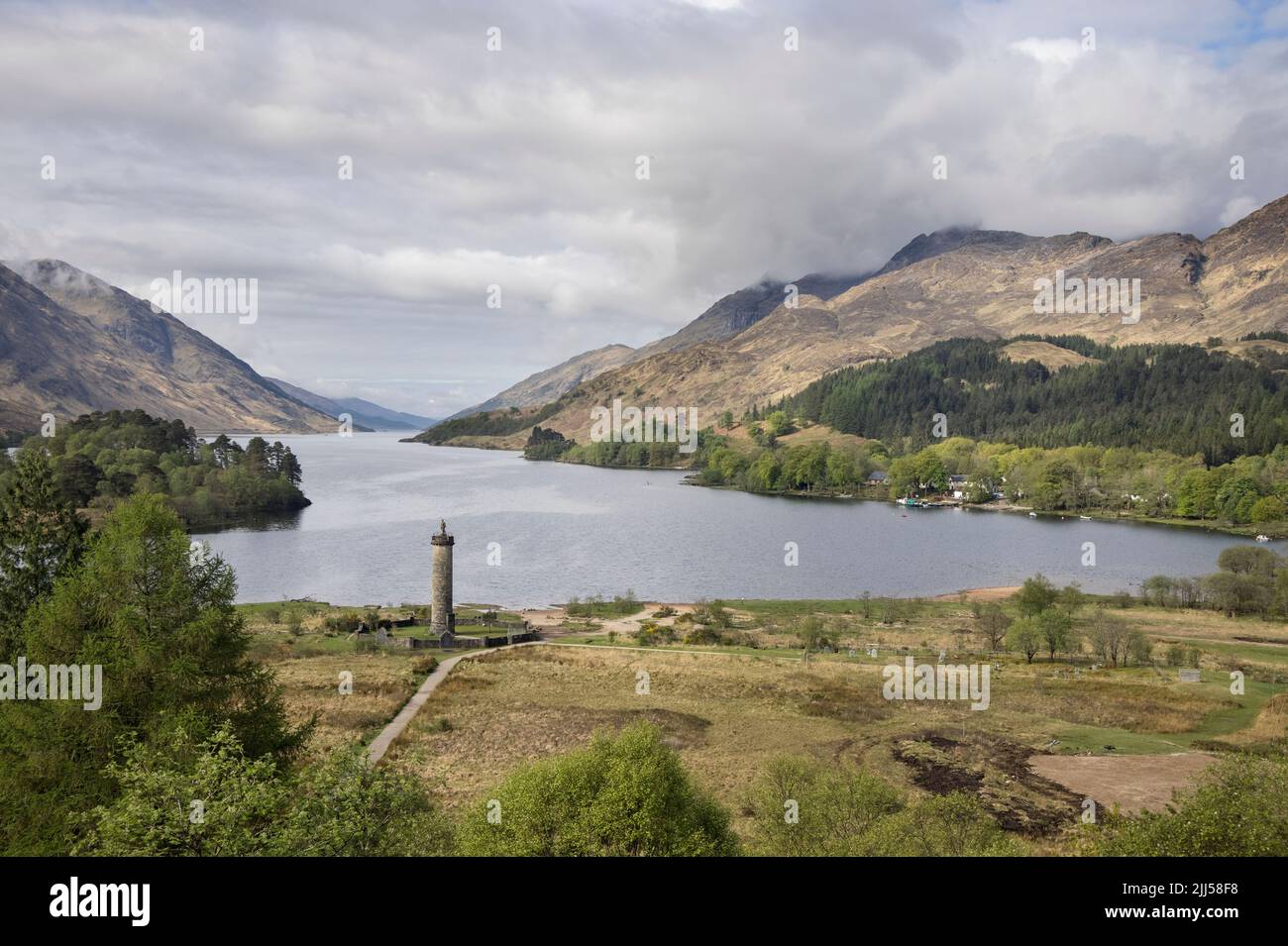 the glenfinnan monument at the end of loch shiel where bonnie prince charlie rallied the clans in 1745 glenfinnan scotland Stock Photo