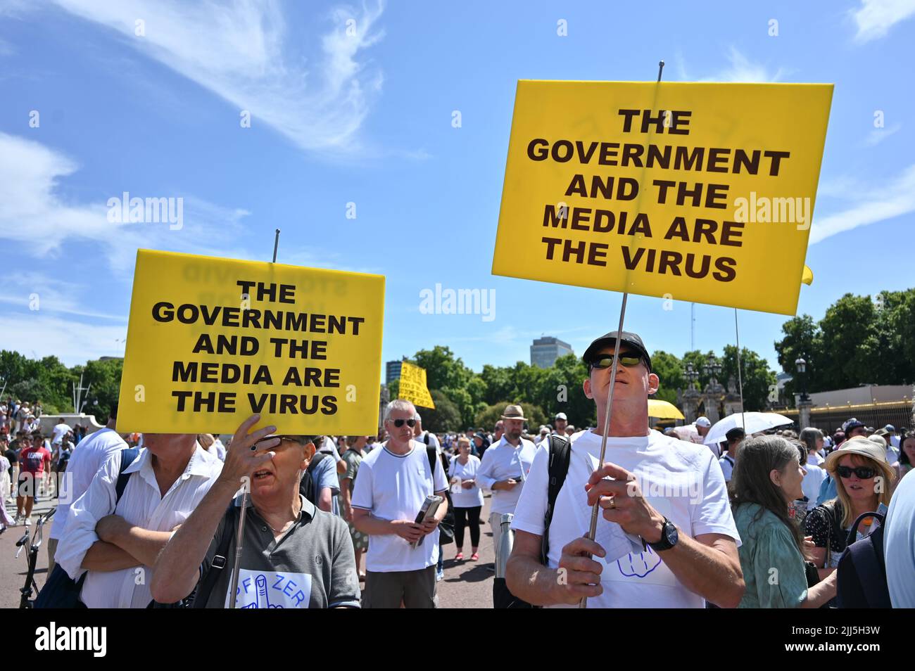 London, UK. 23rd July, 2022. Thousands of Covid vaccine victim march for our children assembly at Buckingham palace march to Kensington towards Speaker corner, London, UK. - 23 July 2022. Credit: See Li/Picture Capital/Alamy Live News Stock Photo