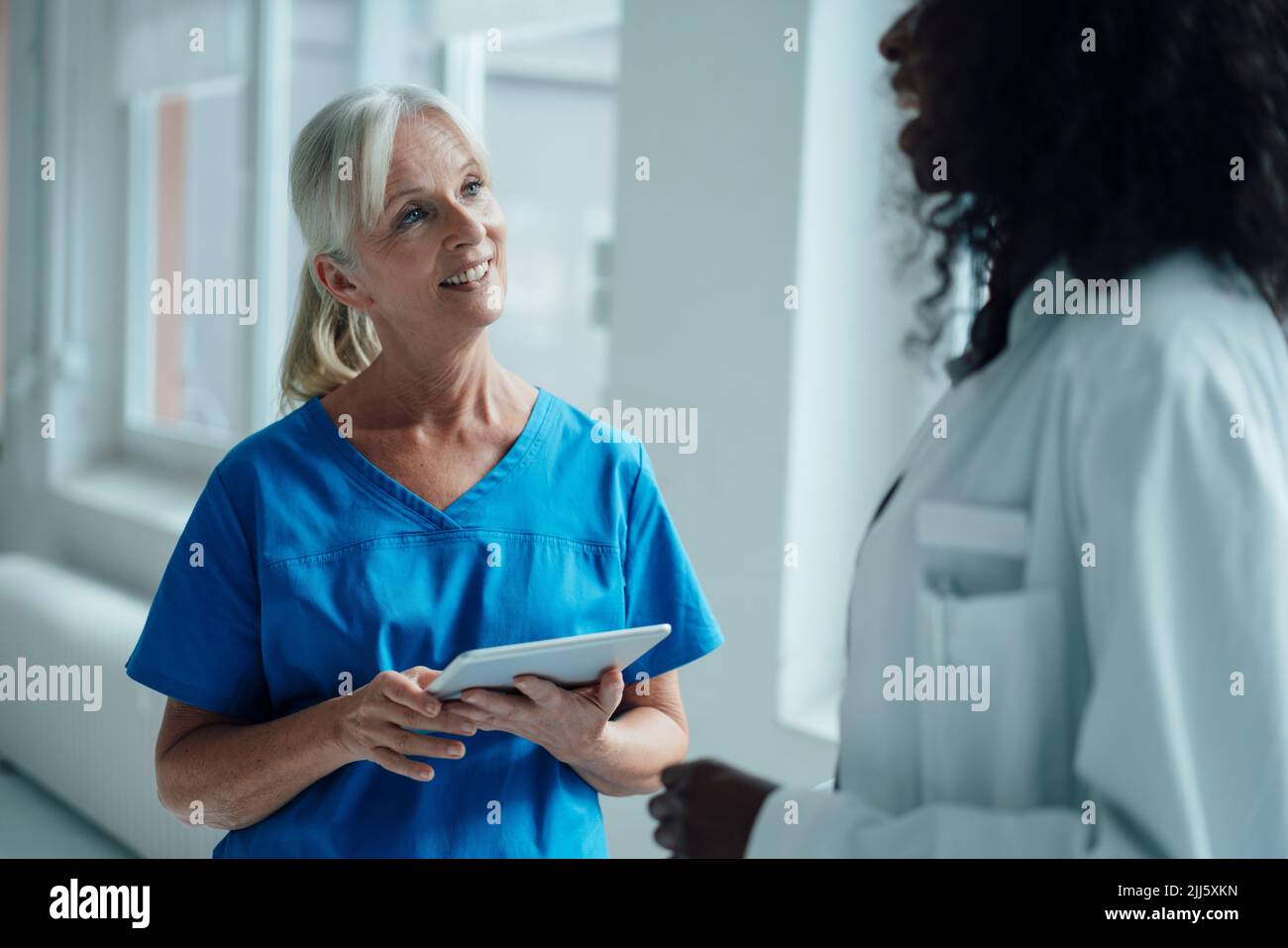 Diverse female doctor hi-res stock photography and images - Alamy