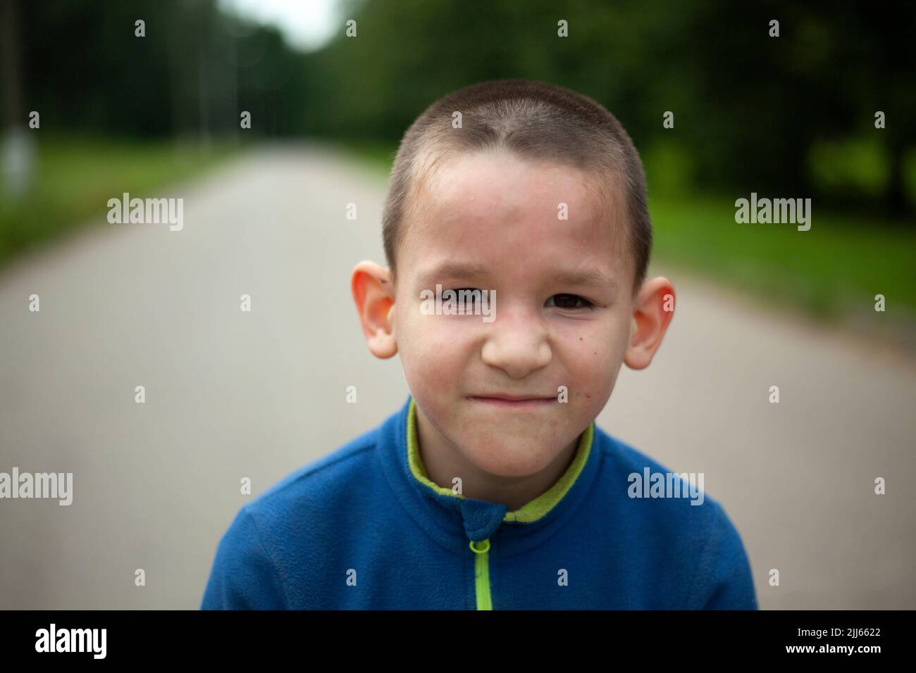 Big ears boy hi-res stock photography and images - Alamy