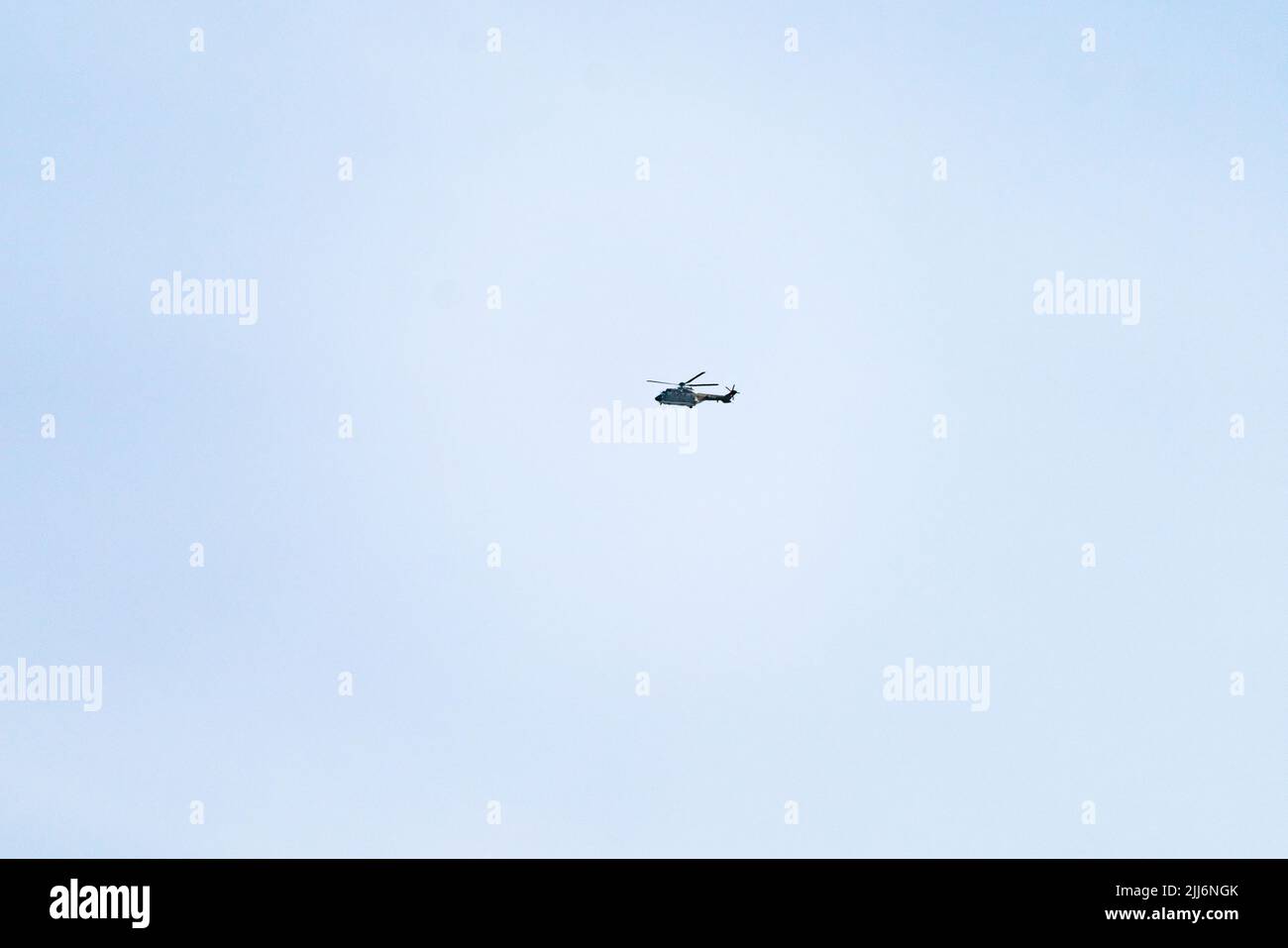 Low angle shot of a helicopter hi-res stock photography and images - Alamy