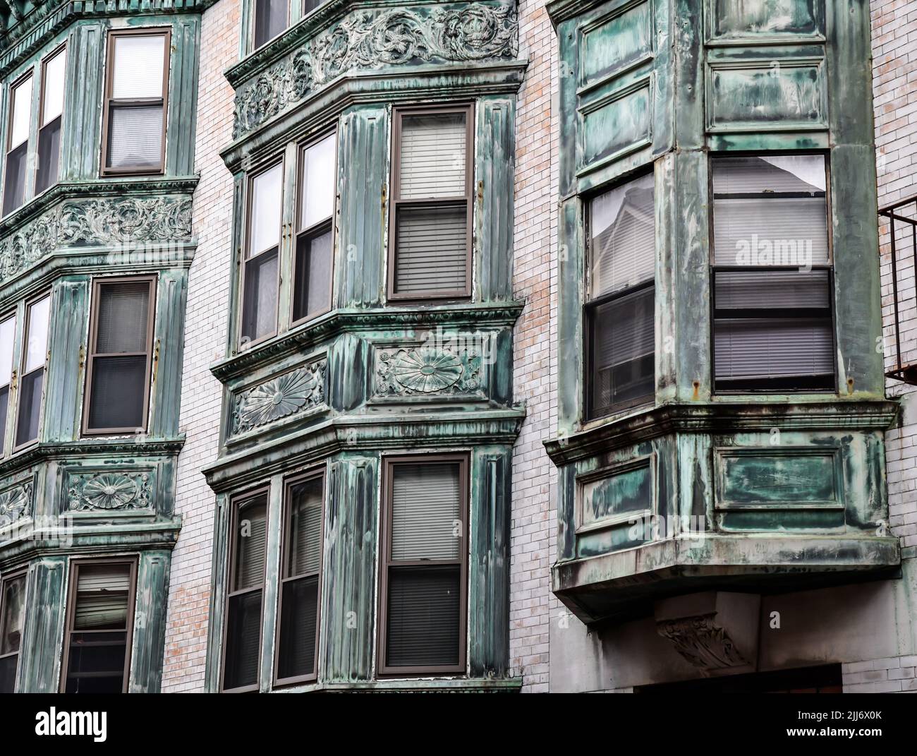 Windows doors historic hi-res stock photography and images - Alamy
