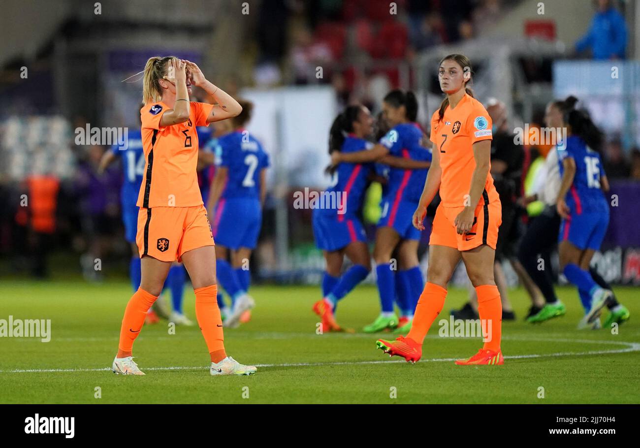 Netherlands' Jill Roord (left) and Aniek Nouwen appear dejected after the UEFA Women's Euro 2022 quarter-final match at New York Stadium, Rotherham. Picture date: Saturday July 23, 2022. Stock Photo
