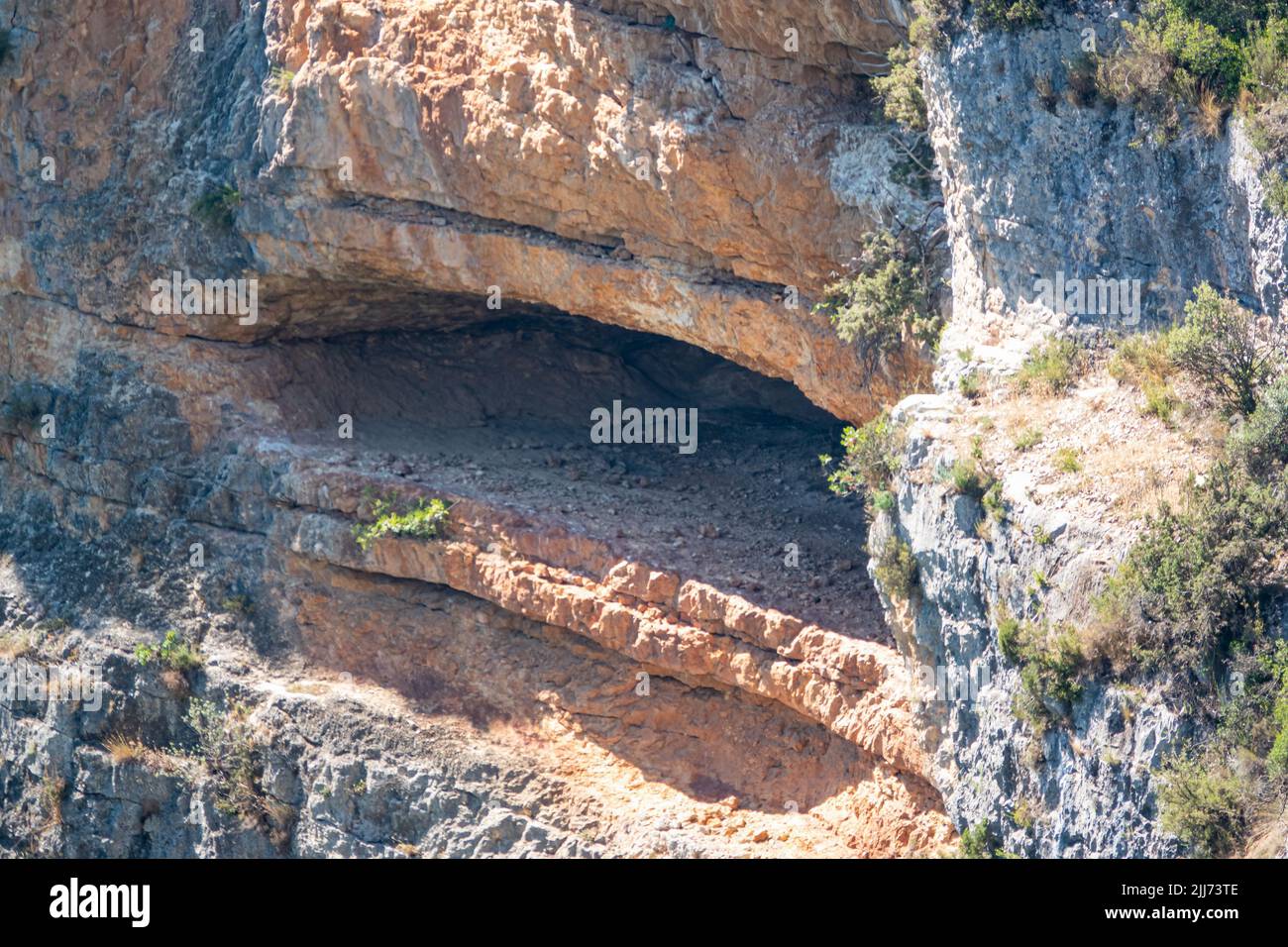 Canyons, giant rock formations, and caves of the Sierra y