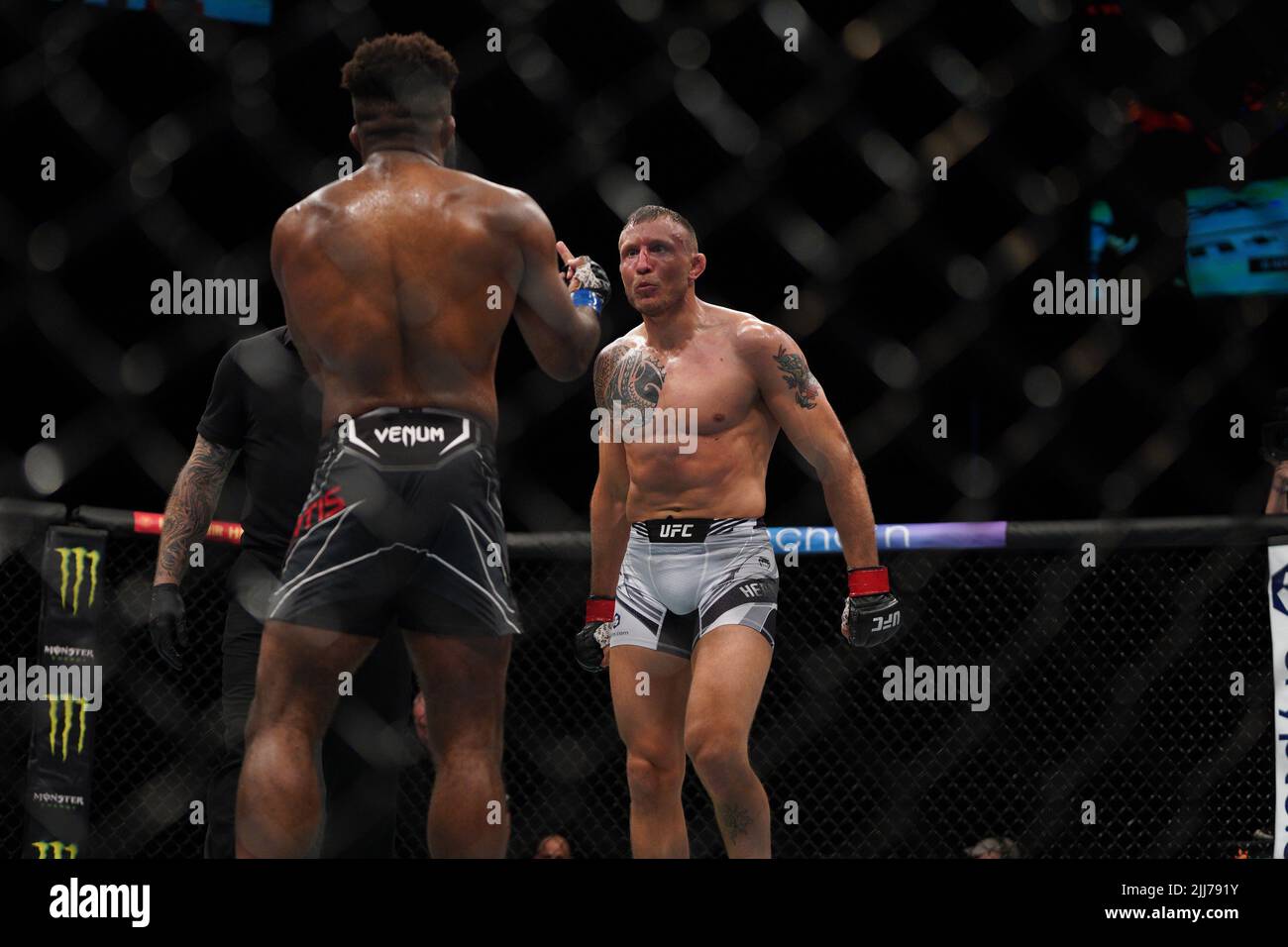 Middle Finger Fight LONDON, UK - JULY 23: (L-R) Chris Curtis shows the middle finger to ...