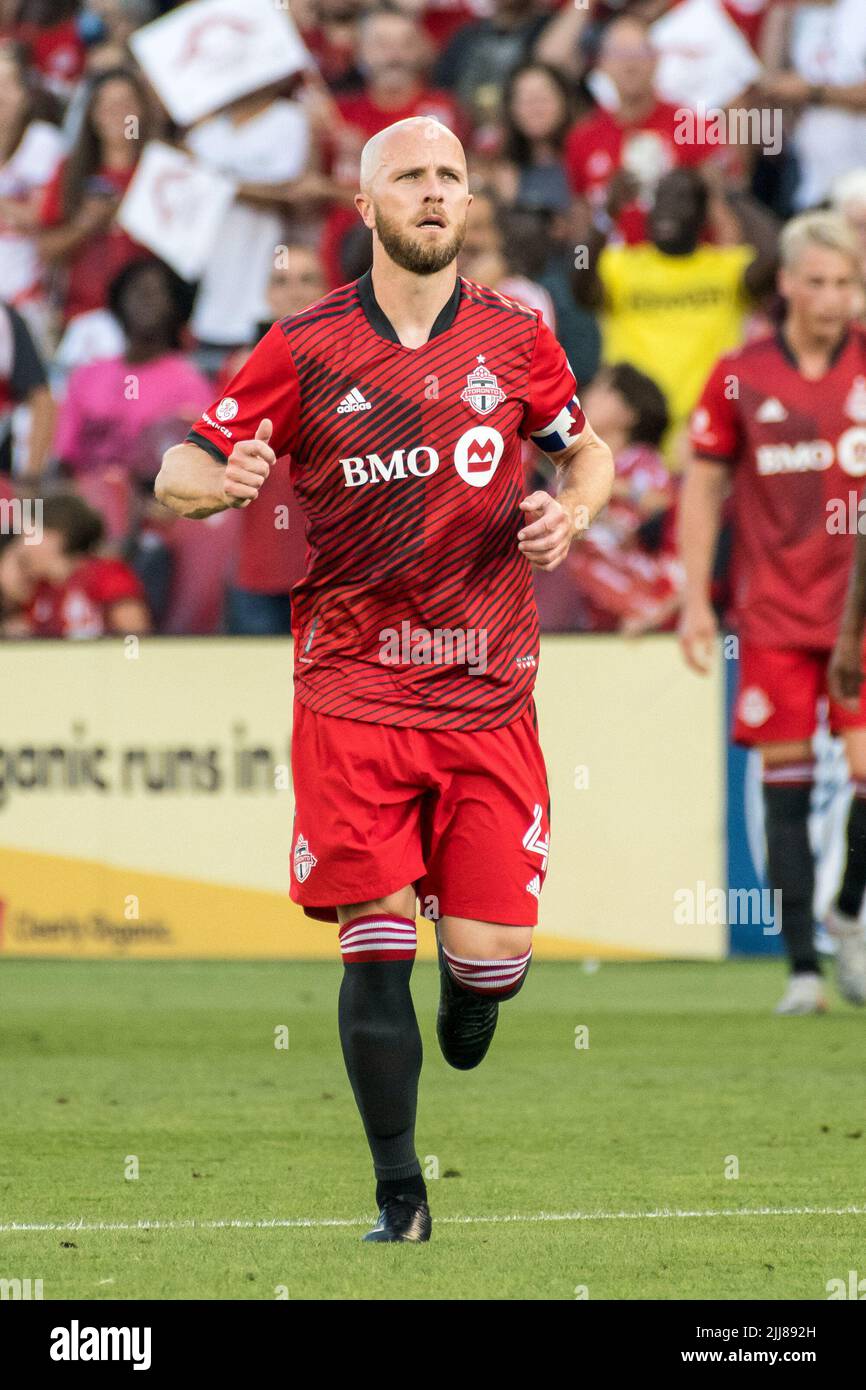 Michael Bradley (4) in action during the MLS game between Toronto FC and Charlotte FC at BMO field in Toronto. The game ended 4-0 for Toronto FC. (Photo by Angel Marchini / SOPA Images/Sipa USA) Stock Photo