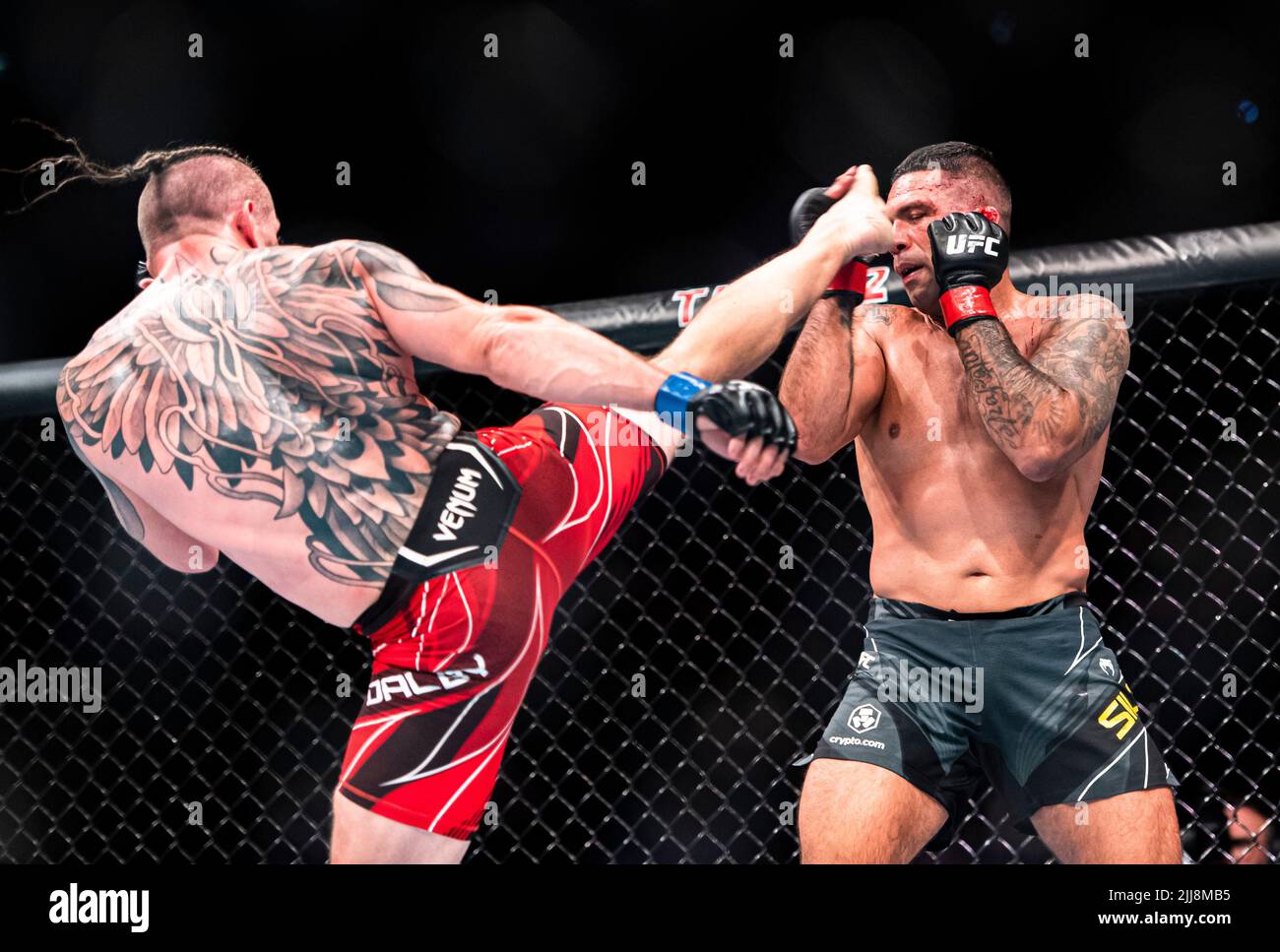 LONDON, UNITED KINGDOM. 23th Jul, 2022. Claudio Silva vs Nicolas Dalby - UFC welterweight during under Main Card UFC Presents Blaydes vs Aspinall - UFC heavyweight at The O2 Arena on Saturday, July 23, 2022 in LONDON UNITED KINGDOM. Credit: Taka G Wu/Alamy Live News Editorial use only, license required for commercial use. No use in betting, games or a single club/league/player publications. Stock Photo