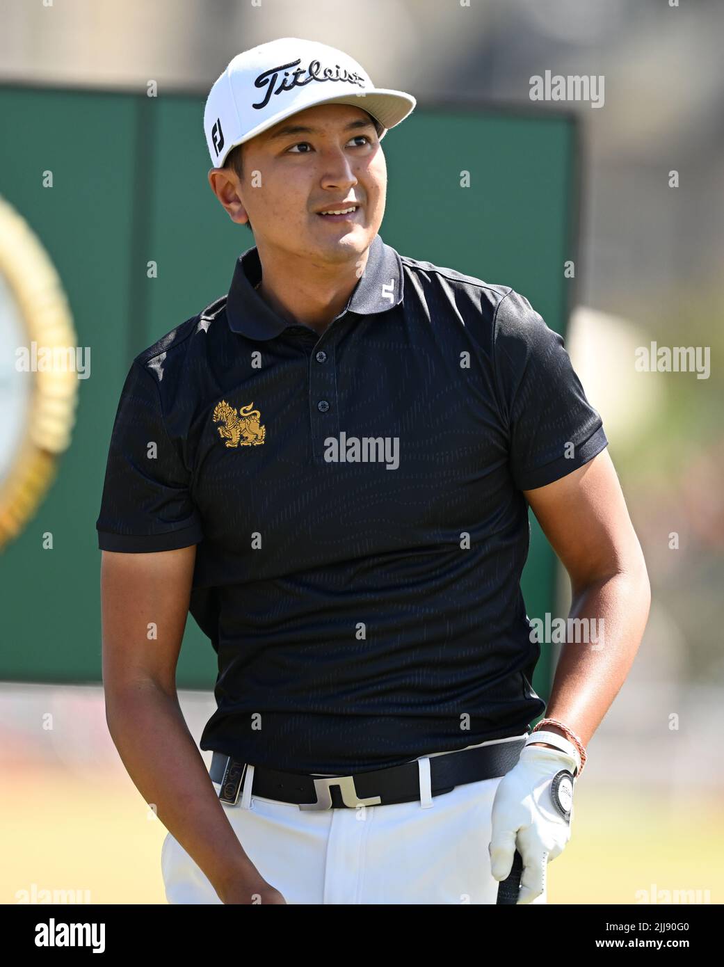 150th Open Golf Championships, St Andrews, July 16th 2022. Sadom Kaewkanjana tees off at the 2nd during the third round at the Old Course, St Andrews. Stock Photo