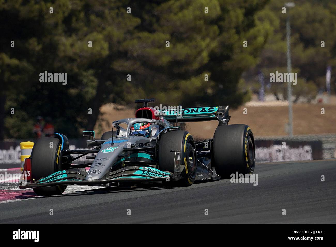 24 July 2022, France, Le Castellet: Motorsport: Formula 1 World Championship, French Grand Prix, race: George Russell from Great Britain of Team Mercedes drives on the track. Photo: Hasan Bratic/dpa Stock Photo