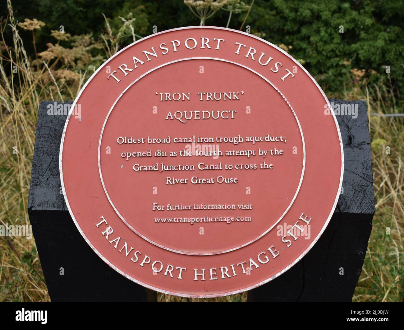 Plaque by the Transport Trust - The Iron Trunk Aqueduct on the Grand Union Canal. Stock Photo