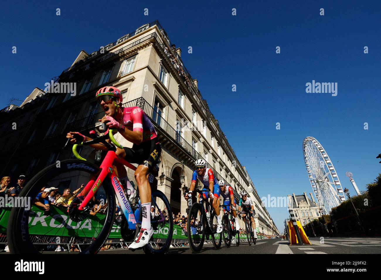 Cycling - Tour de France - Stage 21 - Paris La Defense Arena to Champs-Elysees - France - July 24, 2022 EF Education - Easypost's Jonas Rutsch in action with riders during stage 21 REUTERS/Gonzalo Fuentes Stock Photo