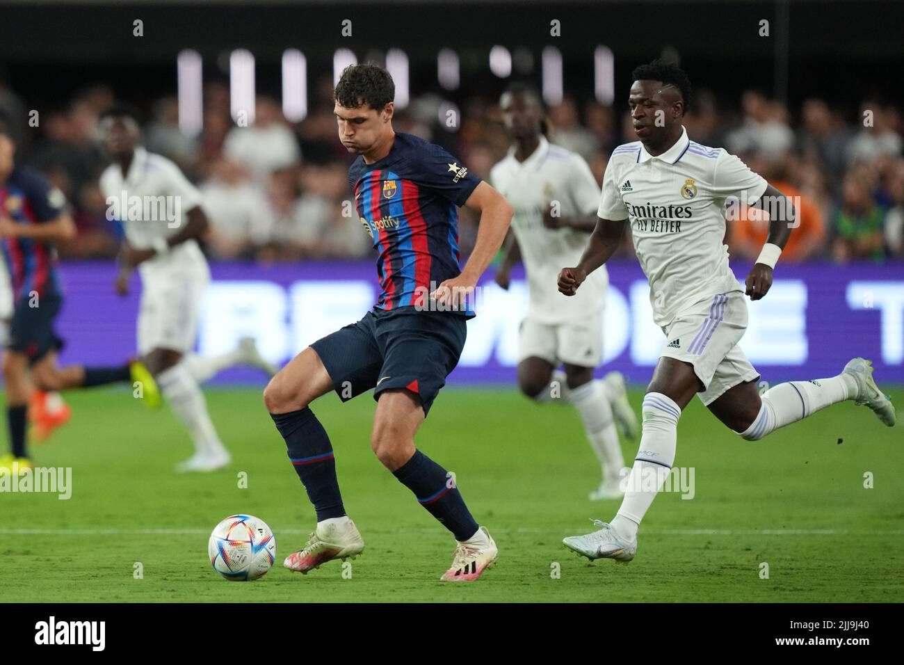 LAS VEGAS, NV - JULY 23: Alejandro Balde of F.C Barcelona passes the ball during Soccer Champions Tour match between Real Madrid and F.C Barcelona at Las Vegas,NV on July 23, 2022 in Las Vegas, USA. (Photo by Louis Grasse/PxImages) Stock Photo