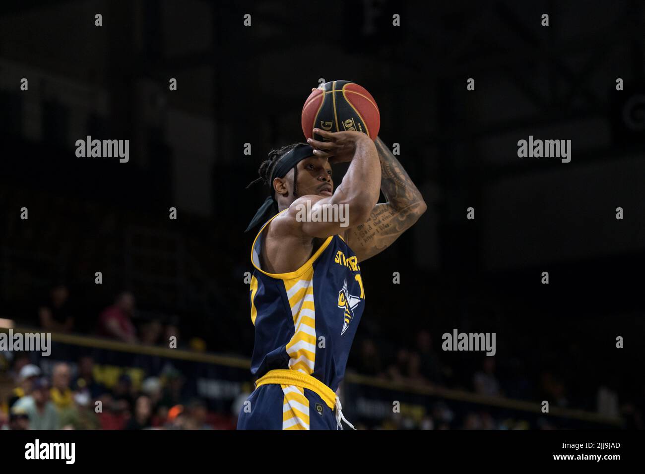Edmonton, Alberta, Canada. 23rd July, 2022. MATHIEU KAMBA (10) of the Edmonton Stingers shoots uncontested during a regular season Cebl match up where the Edmonton Stingers hosted the Guelph Nighthawks at Edmonton Expo Centre in Edmonton, Alberta. (Credit Image: © Matthew Helfrich/ZUMA Press Wire) Stock Photo