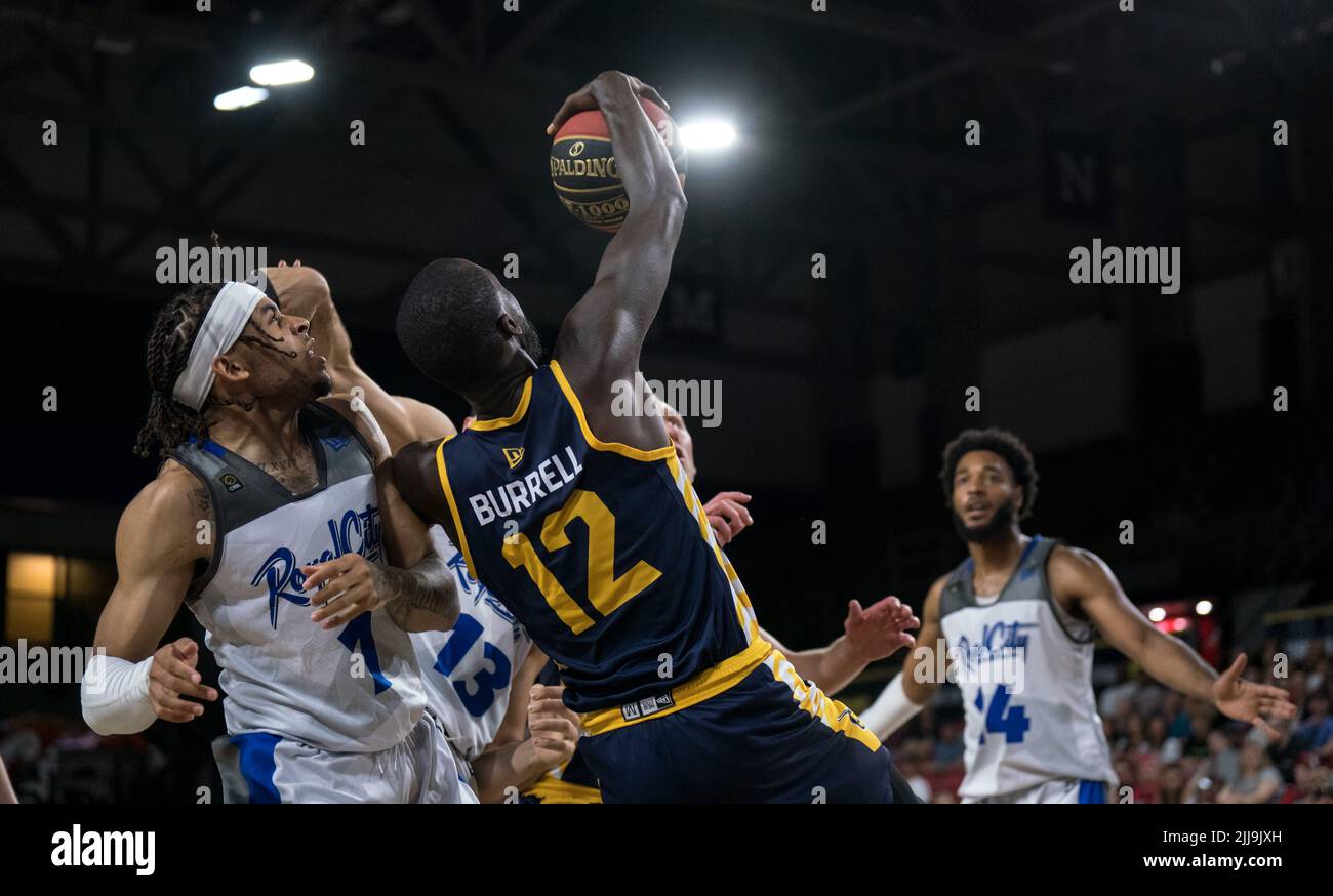 Edmonton, Alberta, Canada. 23rd July, 2022. TRAHSON BURRELL (12) of the Edmonton Stingers in action during a regular season Cebl match up where the Edmonton Stingers hosted the Guelph Nighthawks at Edmonton Expo Centre in Edmonton, Alberta. (Credit Image: © Matthew Helfrich/ZUMA Press Wire) Stock Photo