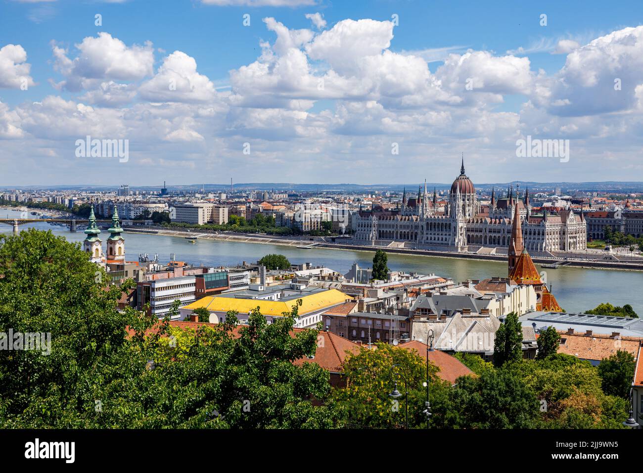 The city of Budapest with the parliament building Stock Photo - Alamy