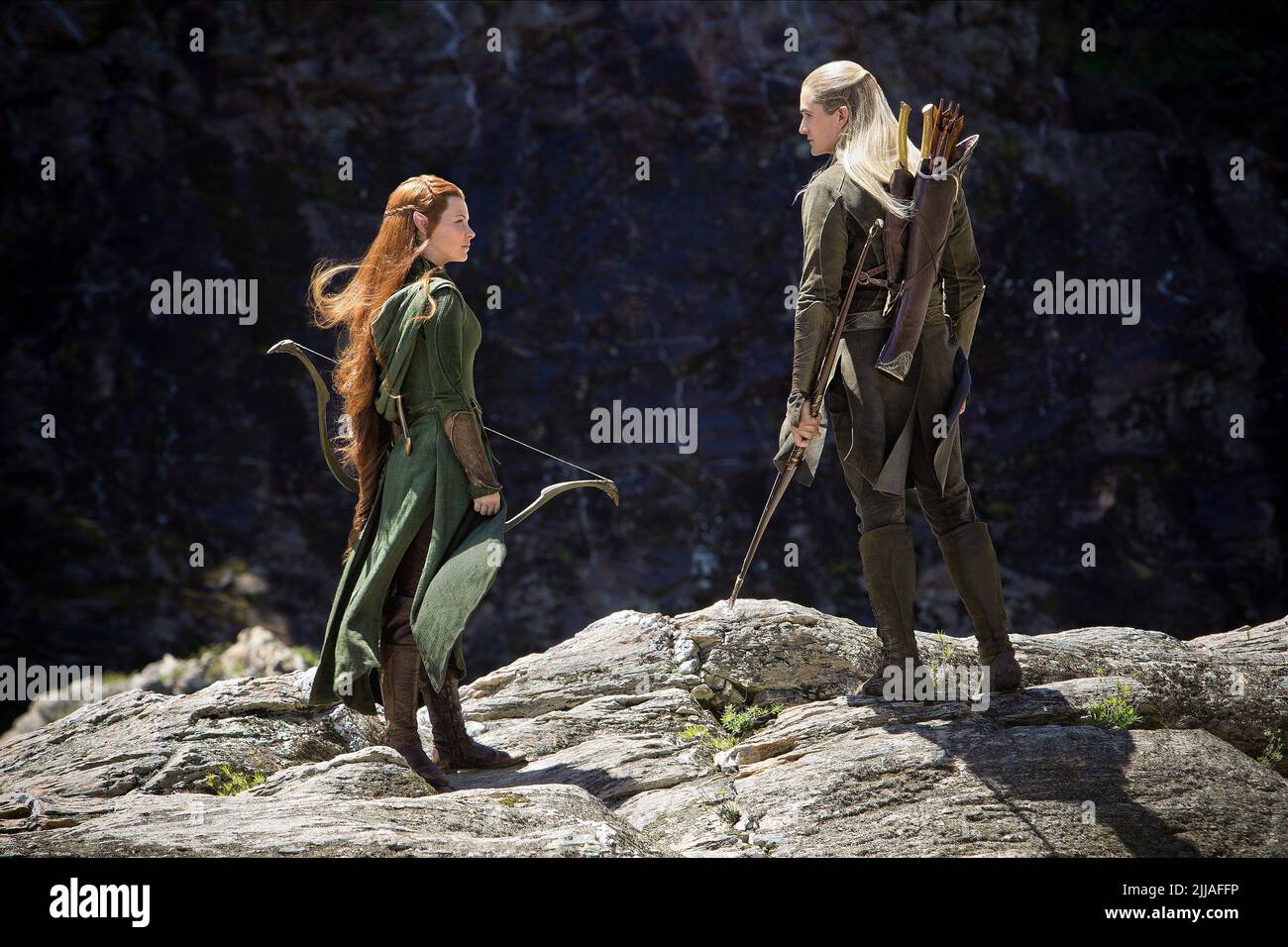 EVANGELINE LILLY, ORLANDO BLOOM, THE HOBBIT: THE DESOLATION OF SMAUG, 2013  Stock Photo - Alamy, image size:1300x956