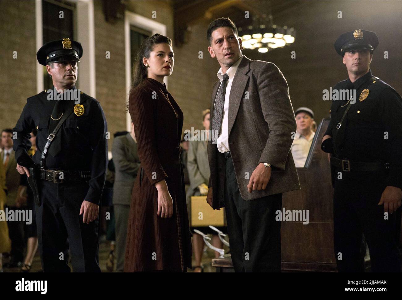 ALEXA DAVALOS, JON BERNTHAL, MOB CITY, 2013 Stock Photo - Alamy