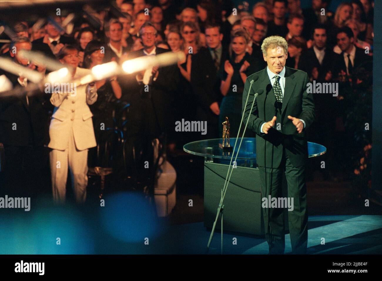 Harrison Ford, US-amerikanischer Schauspieler und Produzent während der Bambi Verleihung 1997 in Köln, Deutschland 1997 (Messe-Köln). Stock Photo