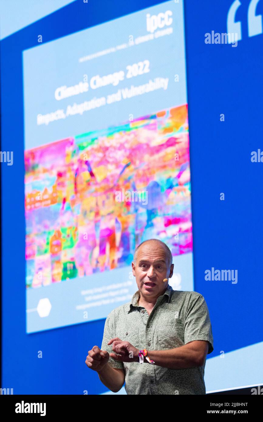 Cheshire, UK, 24th July, Professor Richard Betts MBE, head of Climate Impacts Research at the Met office Hadley centre gives a talk on climate change entitled 'Our childrens climate' Mission control stage Bluedot festival Cheshire infront of the world famous Lovell Telescope on the Lovell stage .Taking place between 21 – 24 July at UNESCO World Heritage Site, Jodrell Bank, Cheshire United Kingdom, Bluedot is a three day festival of discovery that is a mix of artists, speakers, scientists and performers into an event unlike any on earth. This year’s event headlined by Groove Armada (Friday), Me Stock Photo