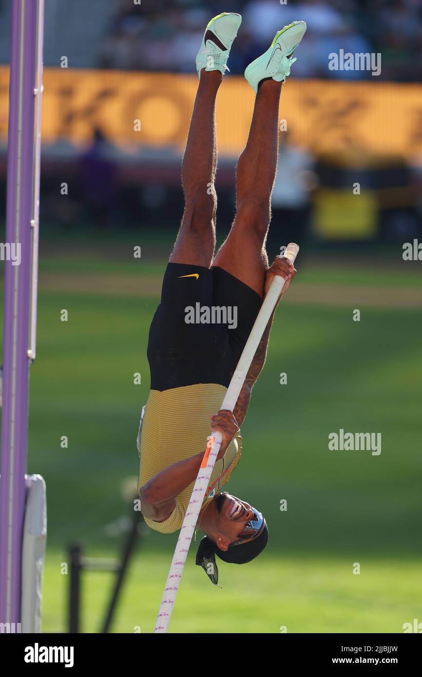 Hayward Field, Eugene, Oregon, USA. 24th July, 2022. Bo Kanda Lita