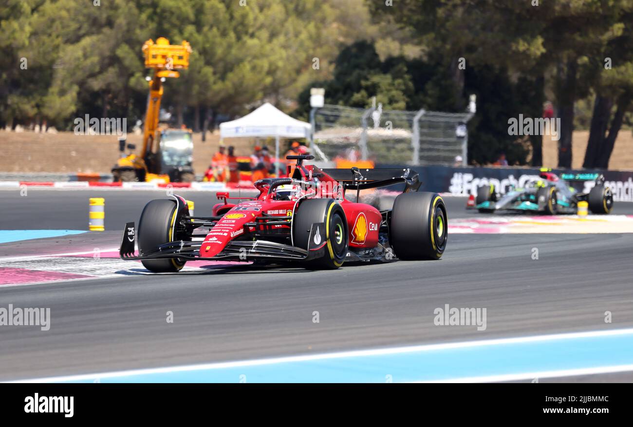 Kevin Magnussen gør come-back I Formel 1 når sæsonens første løb skydes i gang i Bahrain Stock Photo