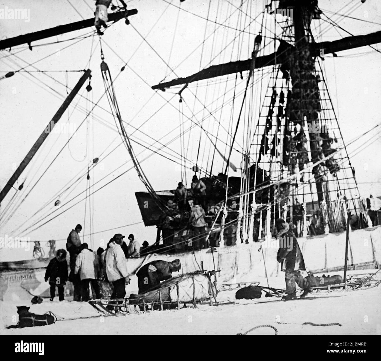 Unloading supplies from the City of New York, Byrd Antarctic Expedition Stock Photo