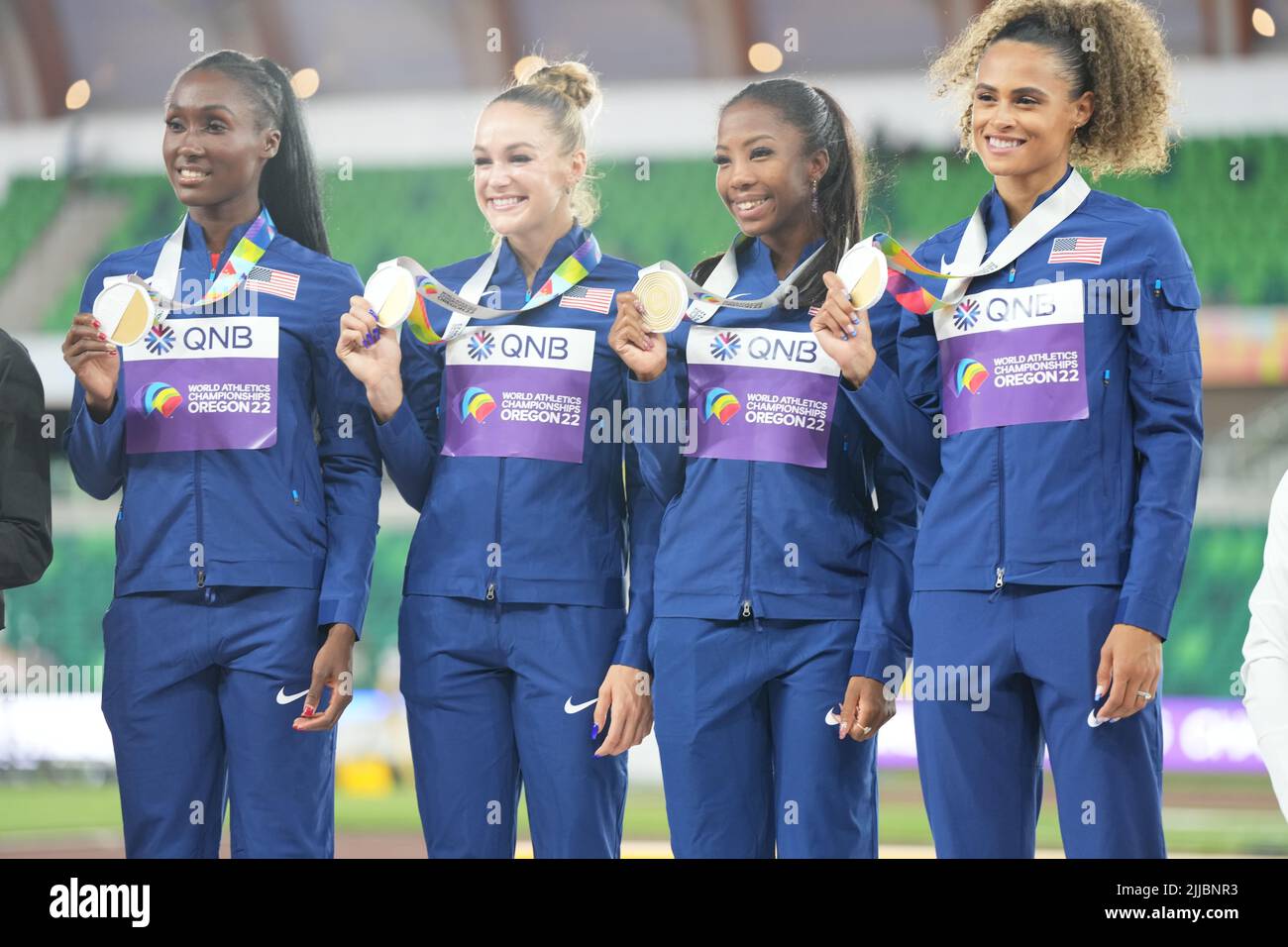 Eugene, USA. 24th July, 2022. Gold medalists Talitha Diggs, Abby Steiner, Britton Wilson and Sydney McLaughlin (L-R) of Team USA pose during the women's 4x400m relay awarding ceremony at the World Athletics Championships Oregon22 in Eugene, Oregon, the United States, July 24, 2022. Credit: Wu Xiaoling/Xinhua/Alamy Live News Stock Photo