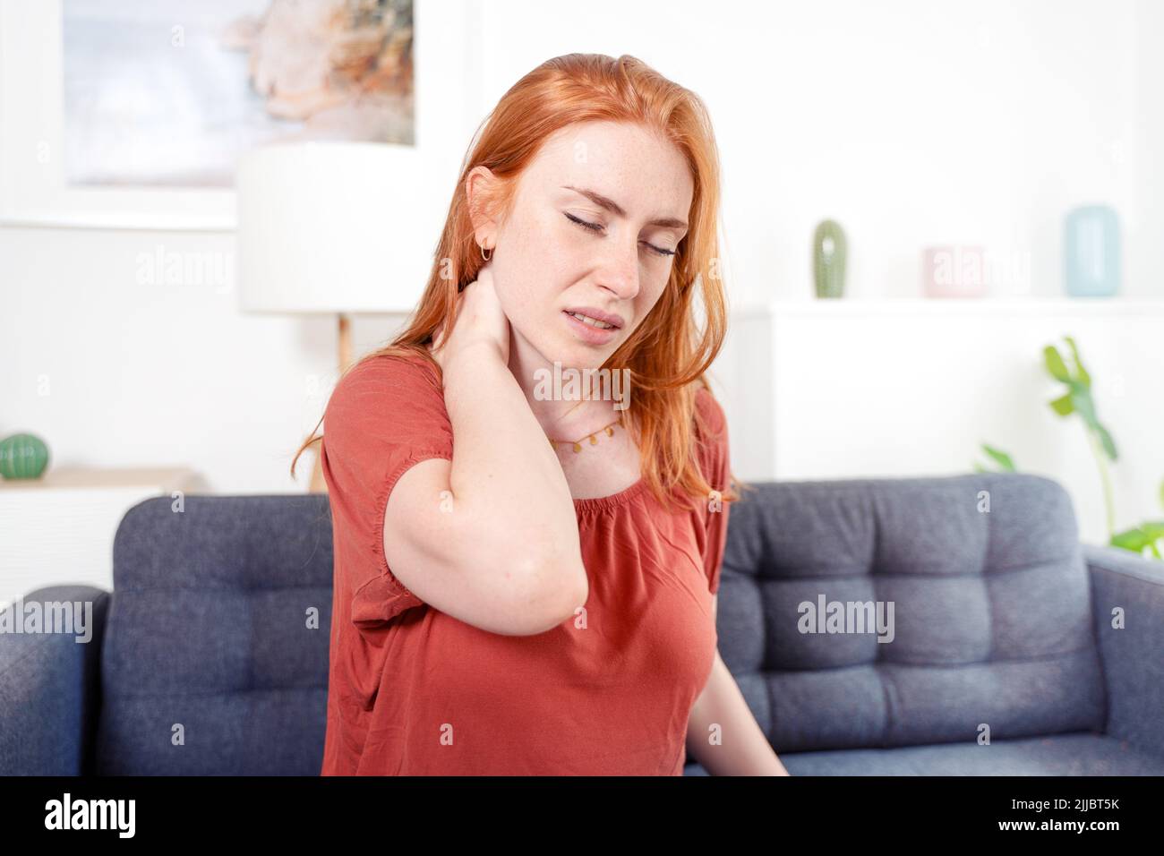 Posture computer hi-res stock photography and images - Alamy