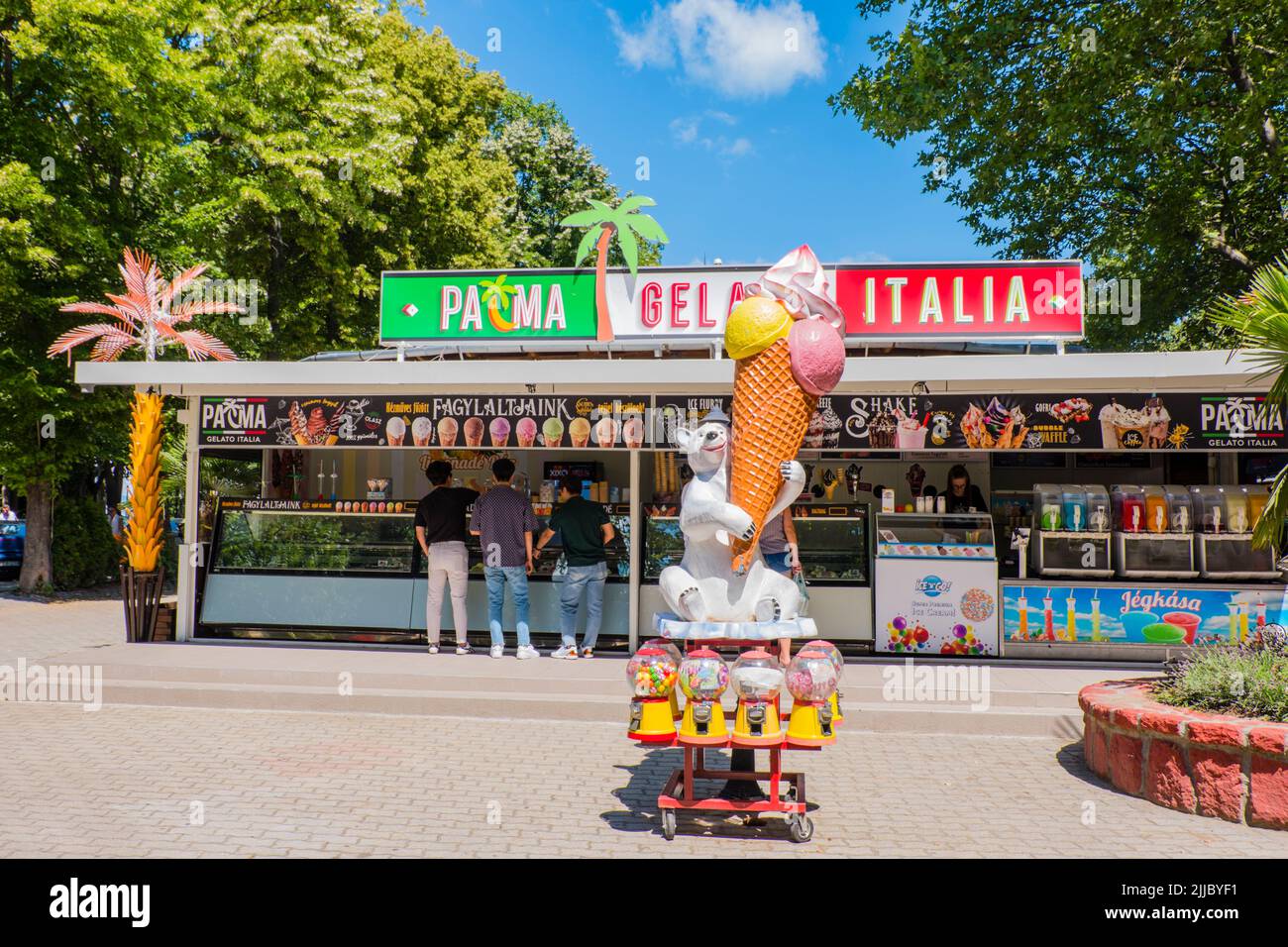 Ice cream stall, Petőfi sétány, main pedestrian street by the beach, Siofok, Hungary Stock Photo