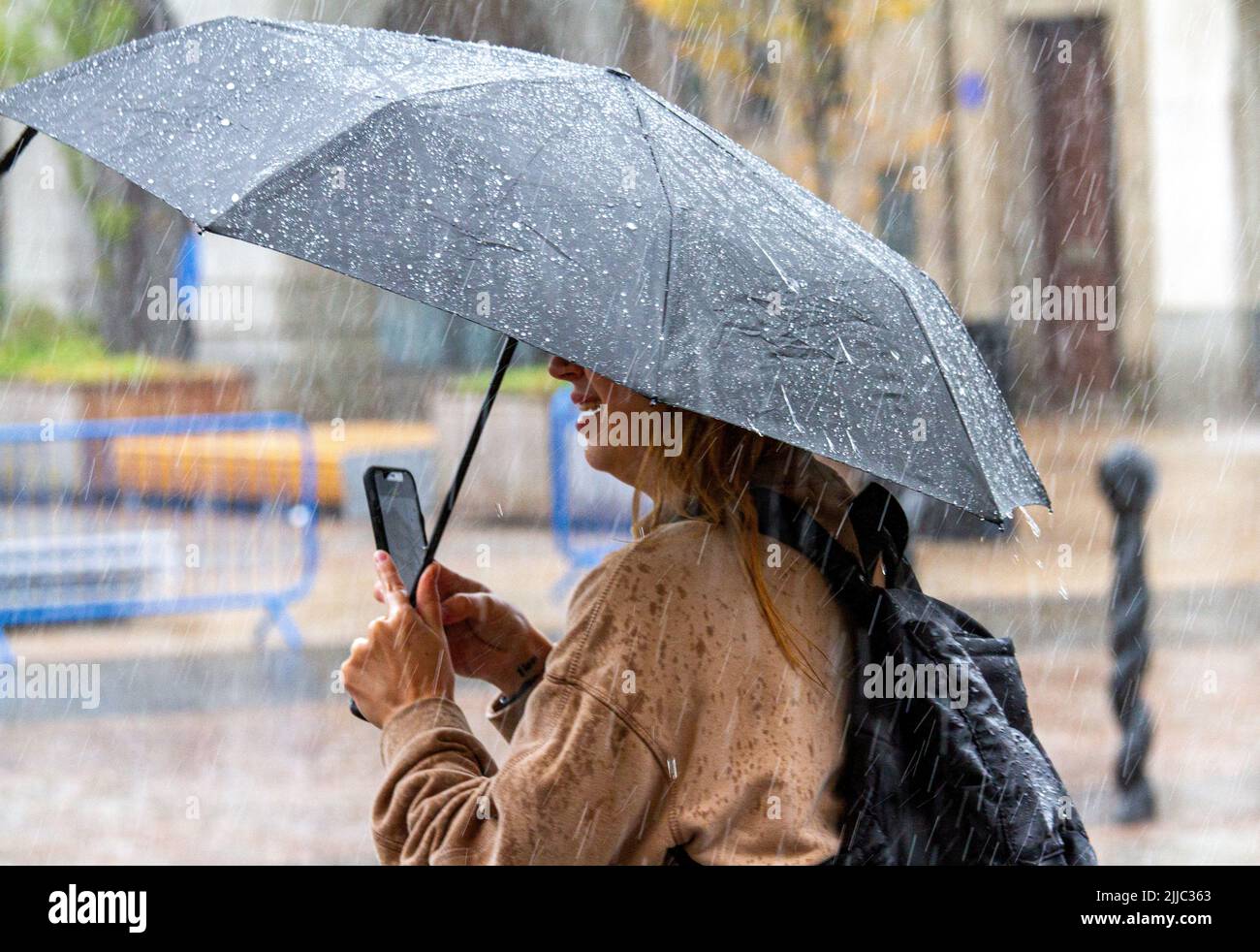 Don'T Be Caught Off Guard: Chicagoland'S Humidity & Shower Forecast - 2ltivz8
