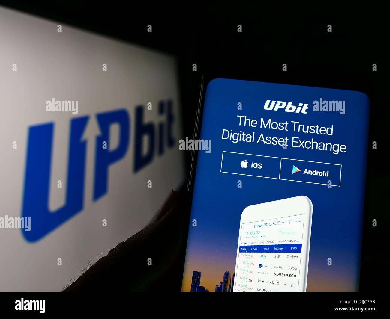 Upbit crypto hi-res stock photography and images - Alamy