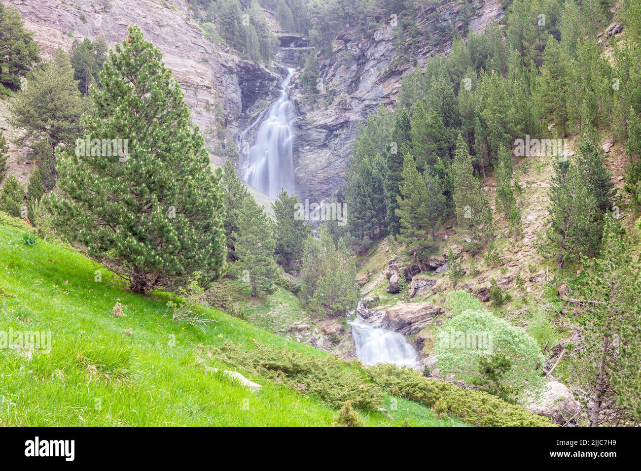 Bom waterfall, Three waterfalls trail in Cerler, Ardones Gorge, Cerler, Huesca, Spain Stock Photo