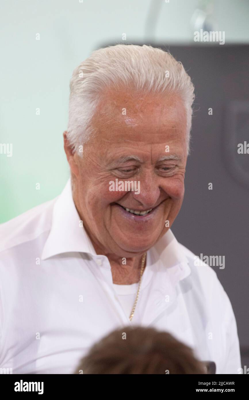 Rolf SCHUMACHER, father of Michael Schumacher, red carpet, Red Carpet