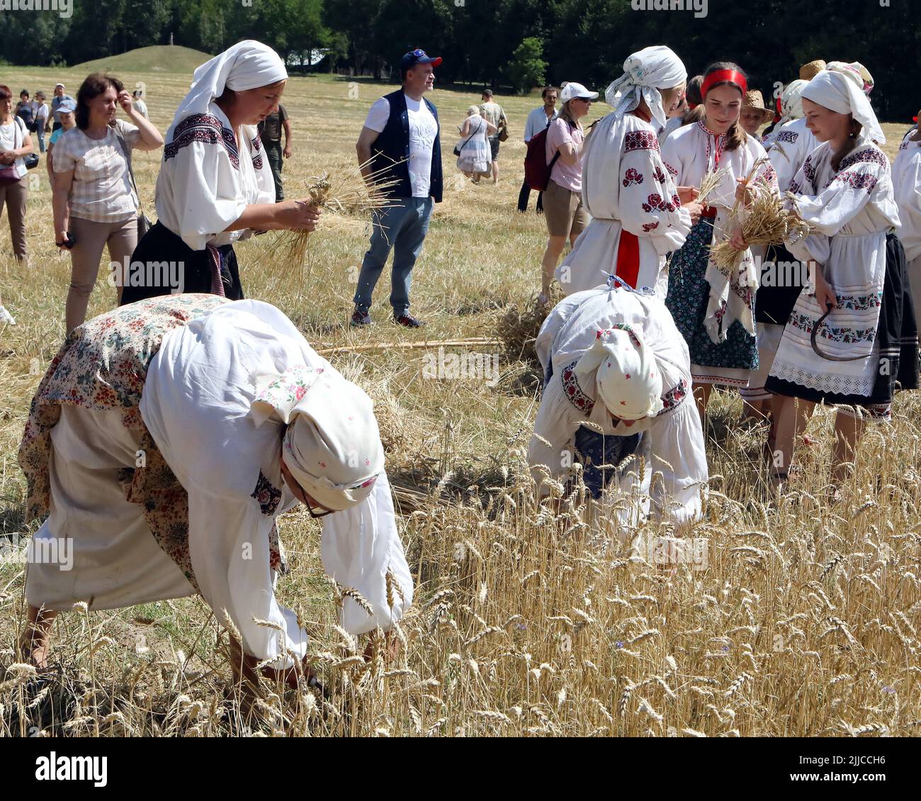 KYIV, UKRAINE JULY 23, 2022 People in traditional Ukrainian clothes
