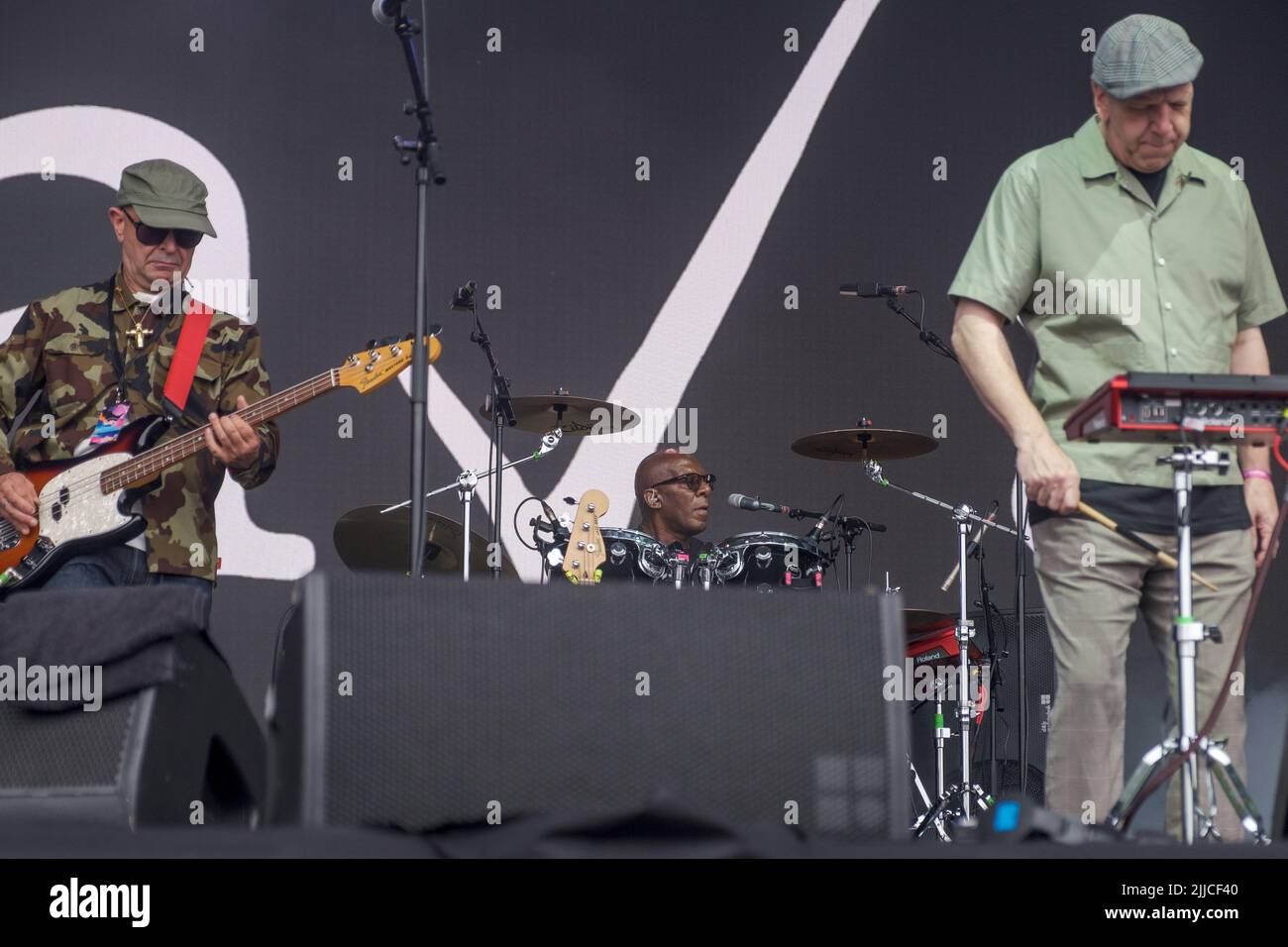 A Certain Ration (Martin Moscrop, Donald Jonhson) performing at the