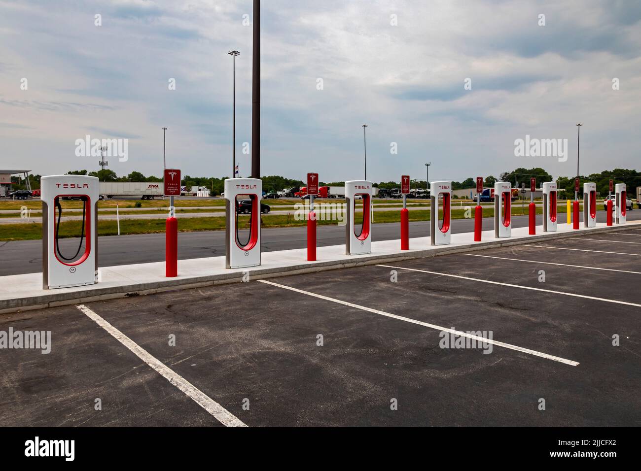 Elkhart, Indiana - Charging stations for Tesla electric vehicles at a rest area on the Indiana Toll Road. Stock Photo