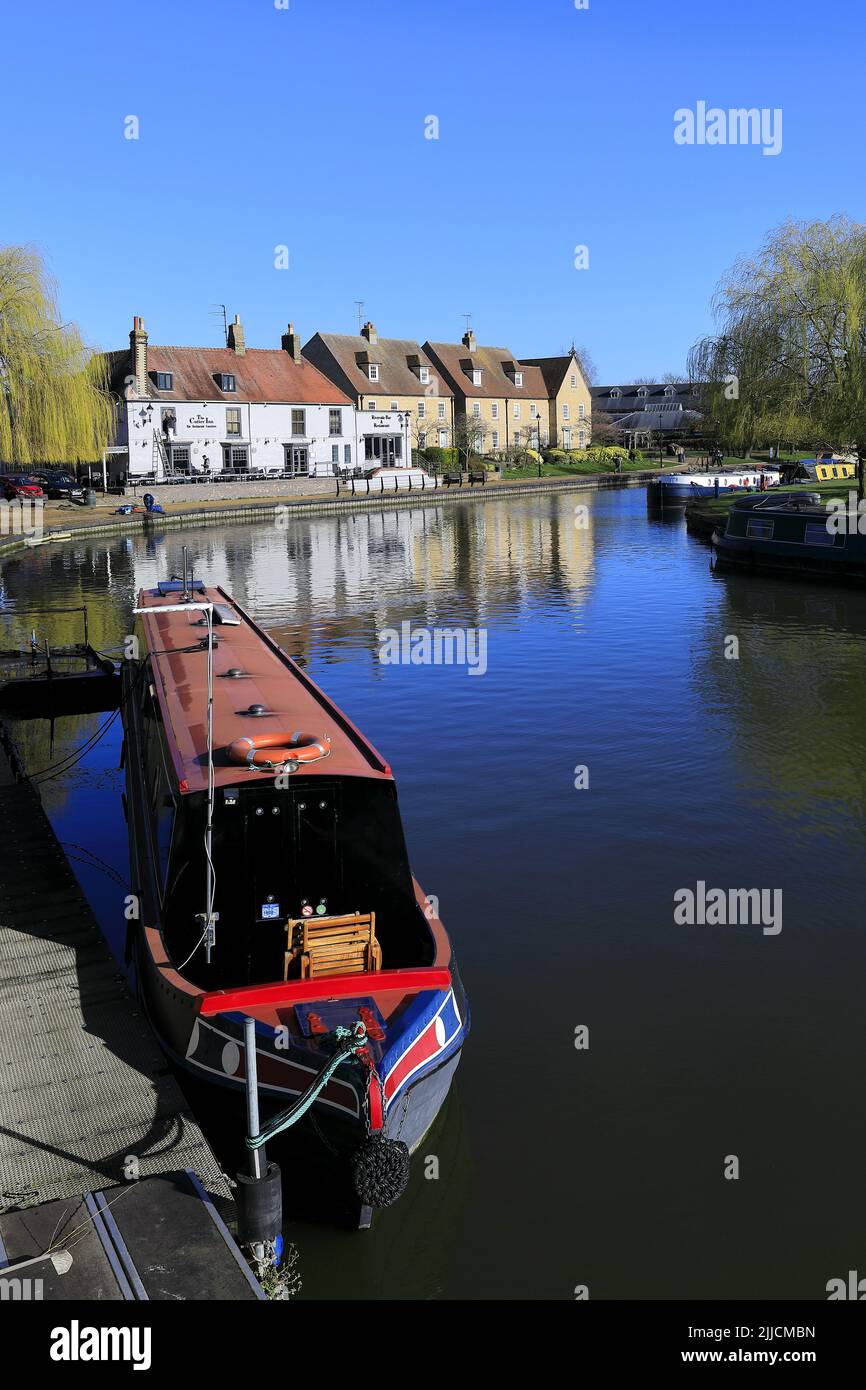 The river Great Ouse embankment, Ely City, Cambridgeshire, England, UK