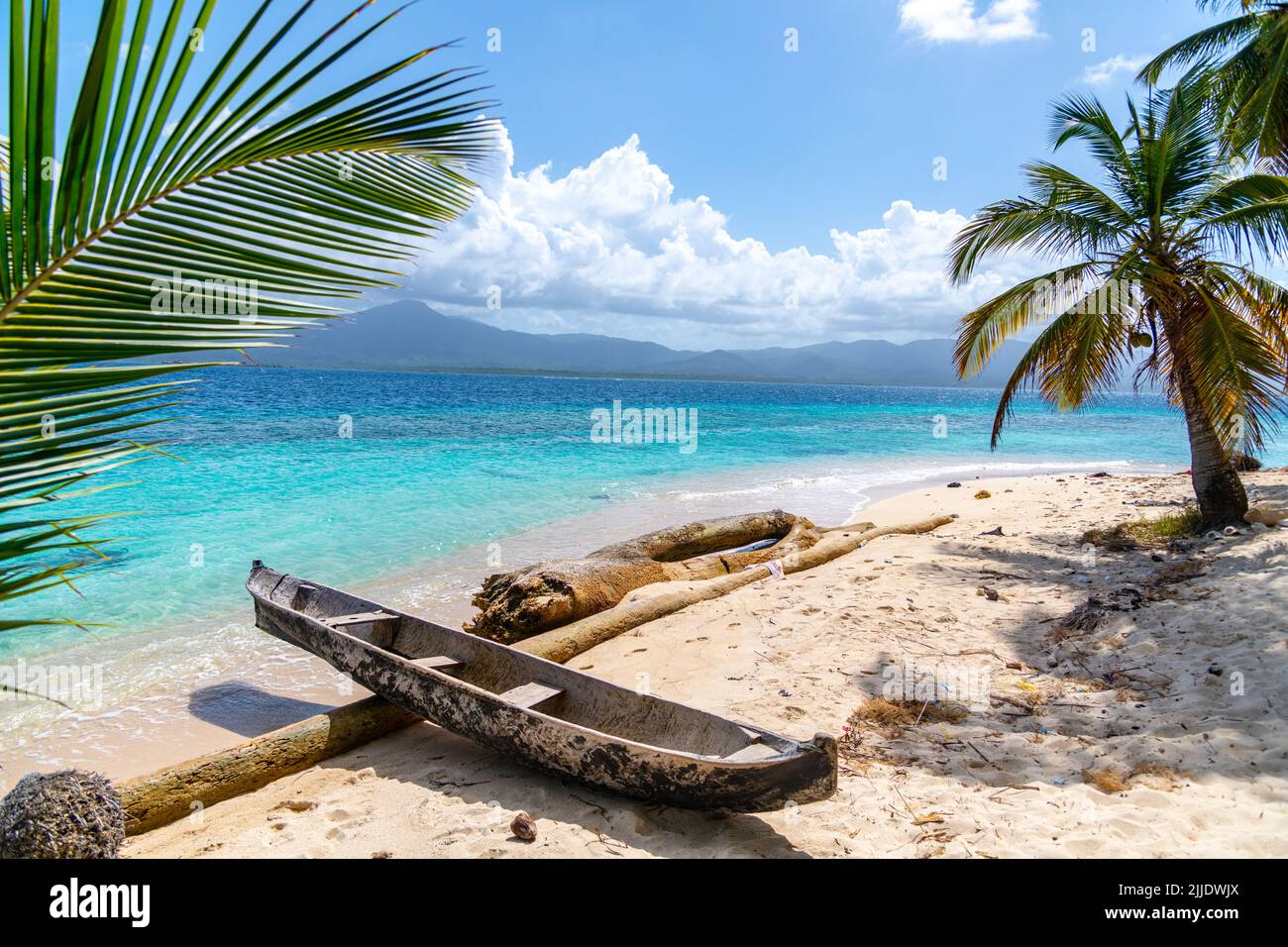 Boats on a beach in the San Blas Islands in Panama Stock Photo