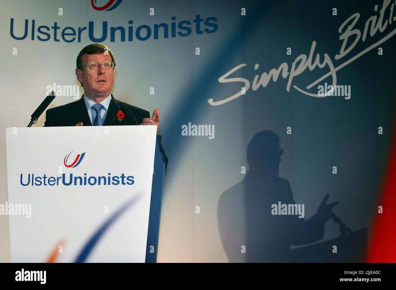 File photo dated 13/11/2004 of Ulster Unionist Leader David Trimble speaking at his party's annual conference in Newcastle Co Down. The former Northern Ireland first minister has died, the Ulster Unionist Party has announced. Issue date: Monday July 25, 2022. Stock Photo
