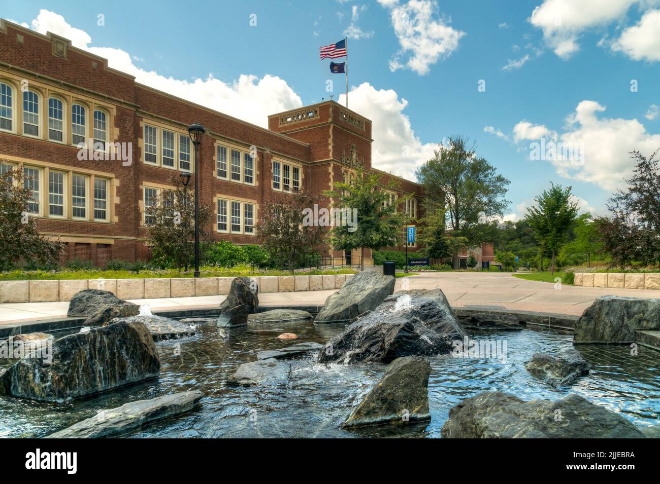 EAU CLAIRE, WI, USA - JULY 24, 2022: Schofield Hall and fountain at the University of Wisconsin-Eau Claire. Stock Photo