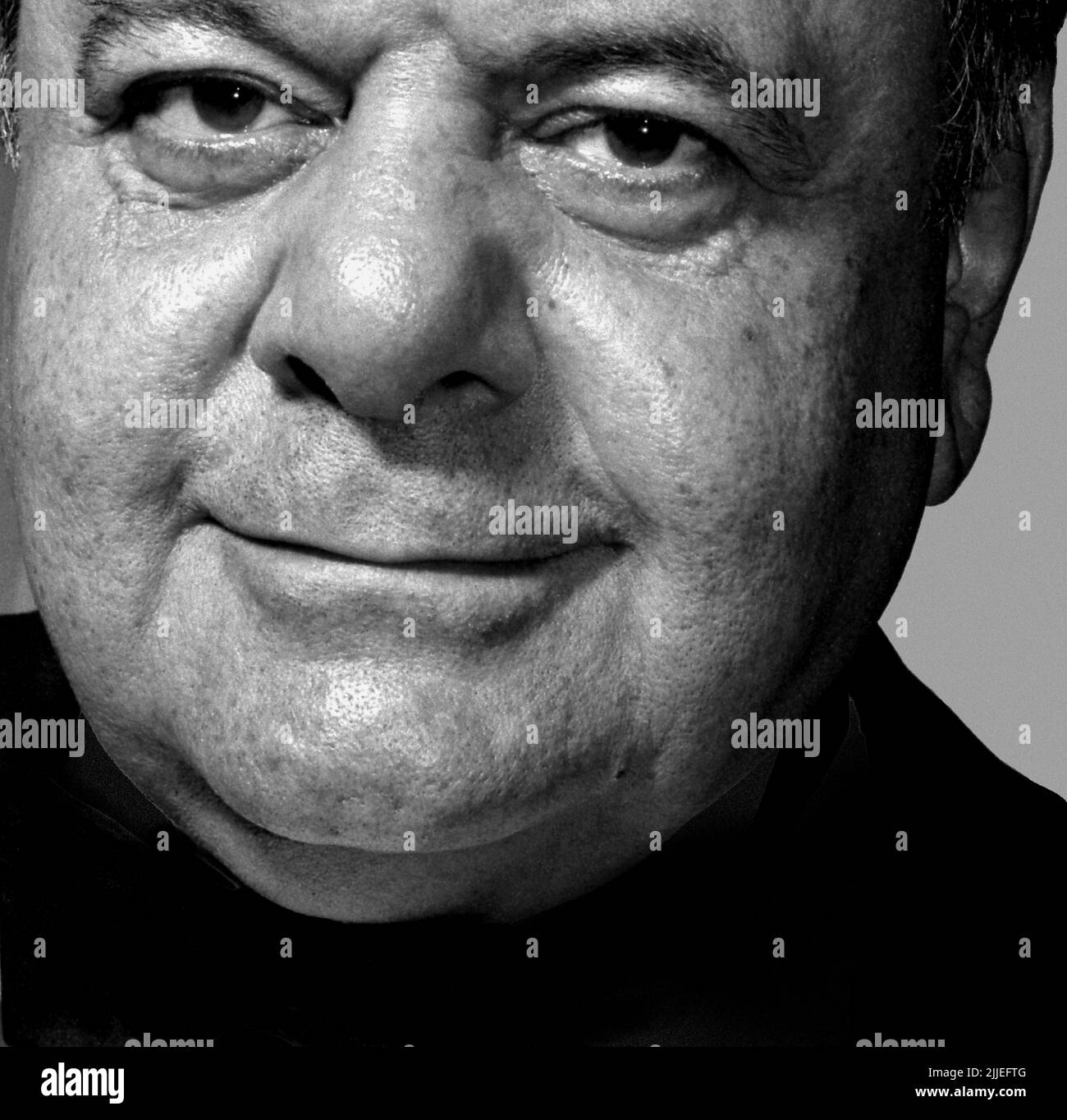 PAUL SORVINO (April 13, 1939 - July 25, 2022) was an American actor, opera singer, businessman, writer, and sculptor. He often portrayed authority figures on both sides of the law and was known for his roles in the 1990 gangster film 'Goodfellas', and the TV series 'Law & Order'. FILE PHOTO: Miami, U.S.: Portrait of actor PAUL SORVINO (exact date unknown) (Credit Image: © David Jacobs/ZUMA Press) Stock Photo