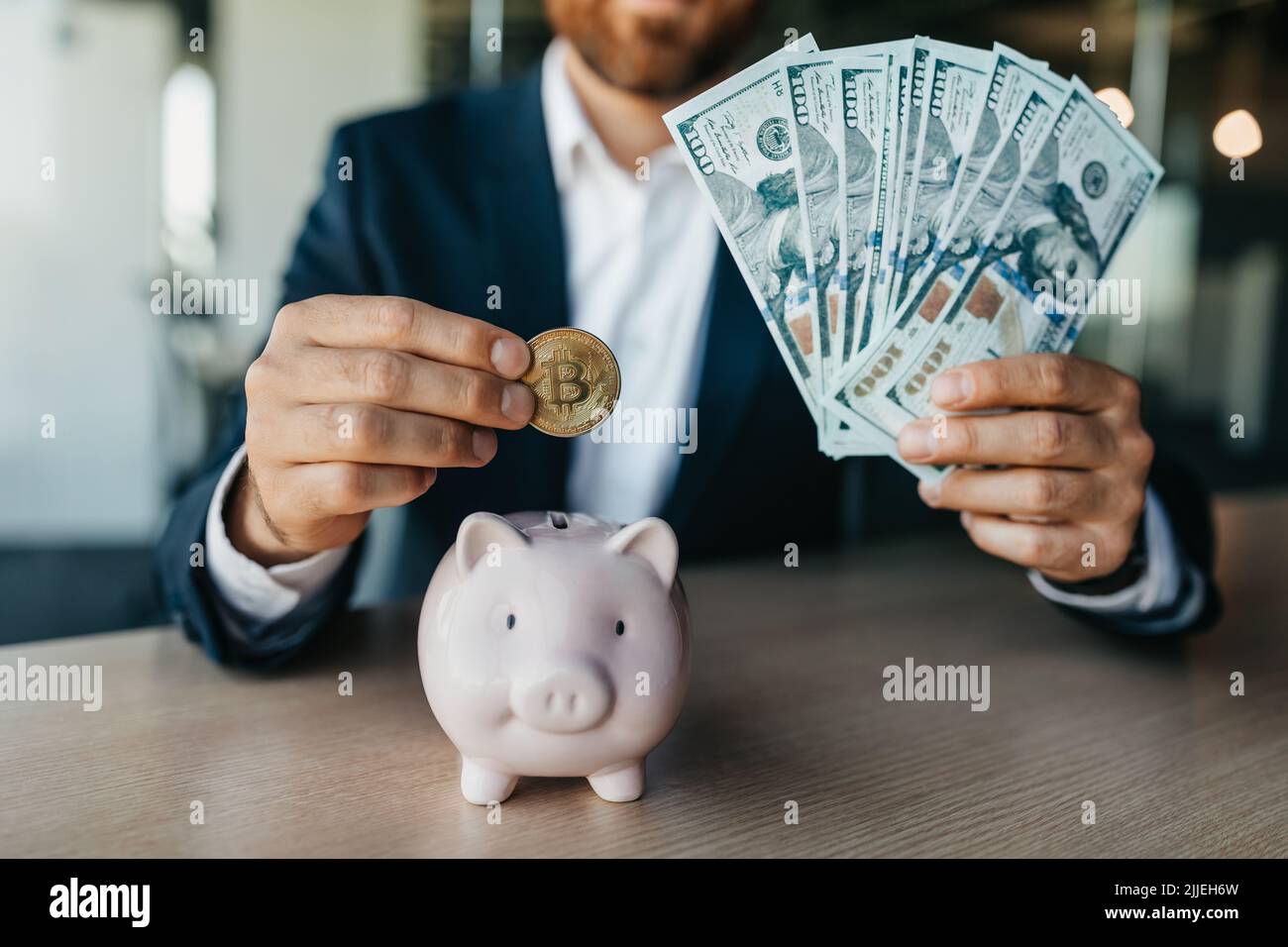 Cash in hand job hires stock photography and images Alamy