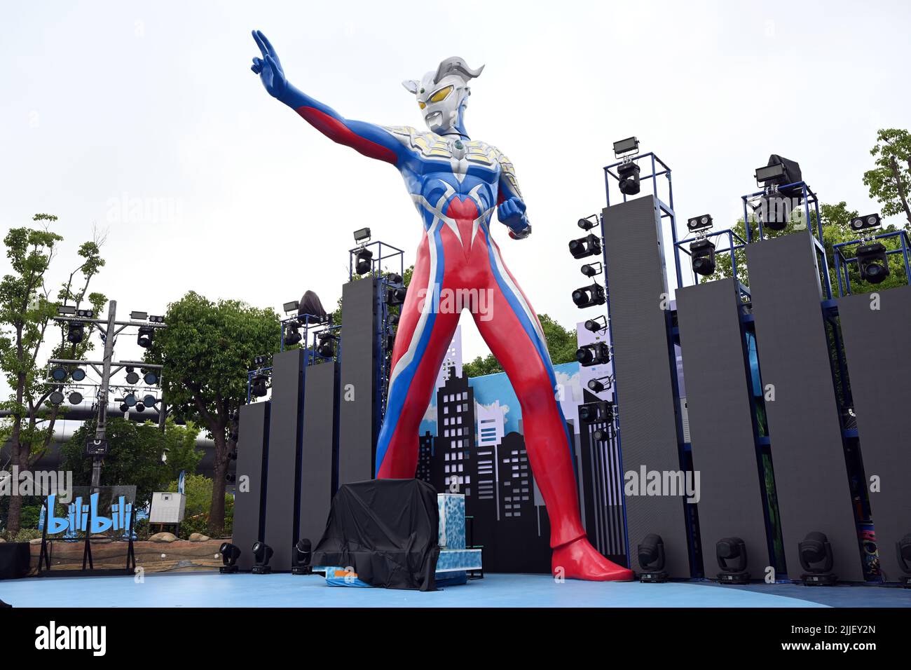 SHANGHAI, CHINA - JULY 24, 2022 - A giant Ultraman model is seen on an  outdoor stage in Shanghai, China, July 24, 2022. Haichang Ocean Park the  world's first "Ultraman theme entertainment