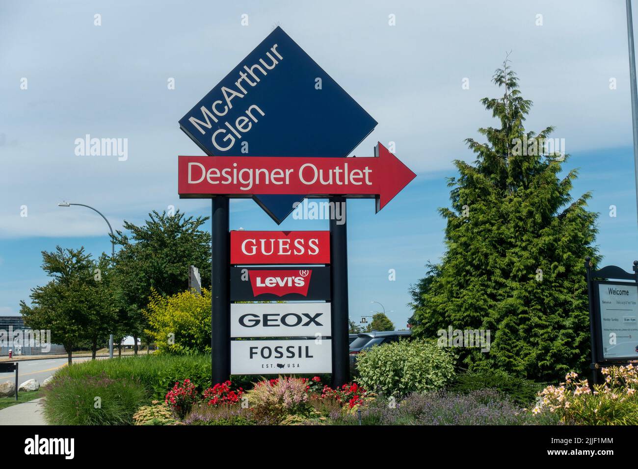 Mcarthur glen hi-res stock photography and images - Alamy