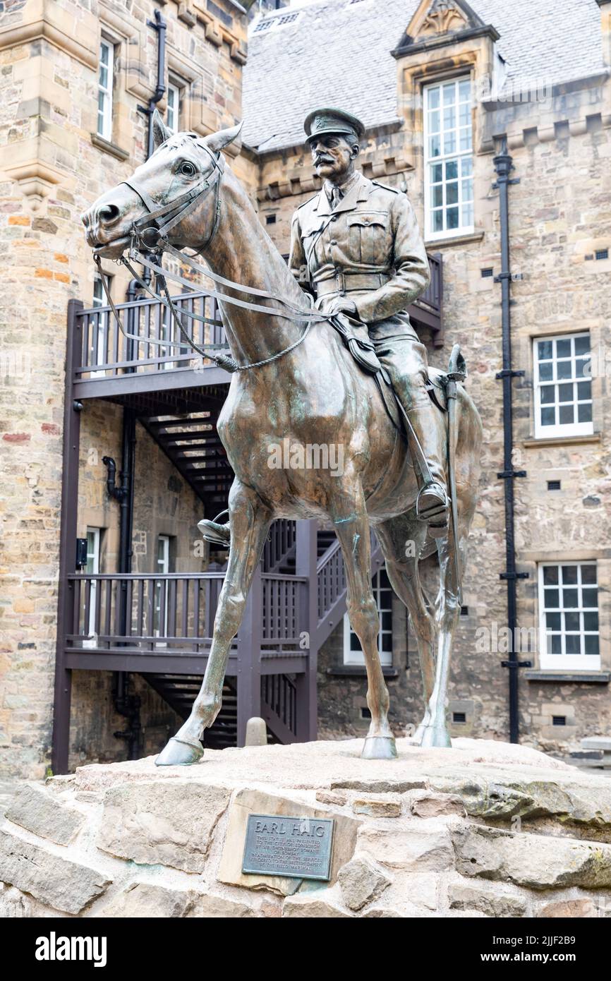 Statue of Sir Douglas Haig, Earl Haig in hospital square at Edinburgh Castle in Scotland, Sir Douglas was a senior officer in the British Army,UK Stock Photo