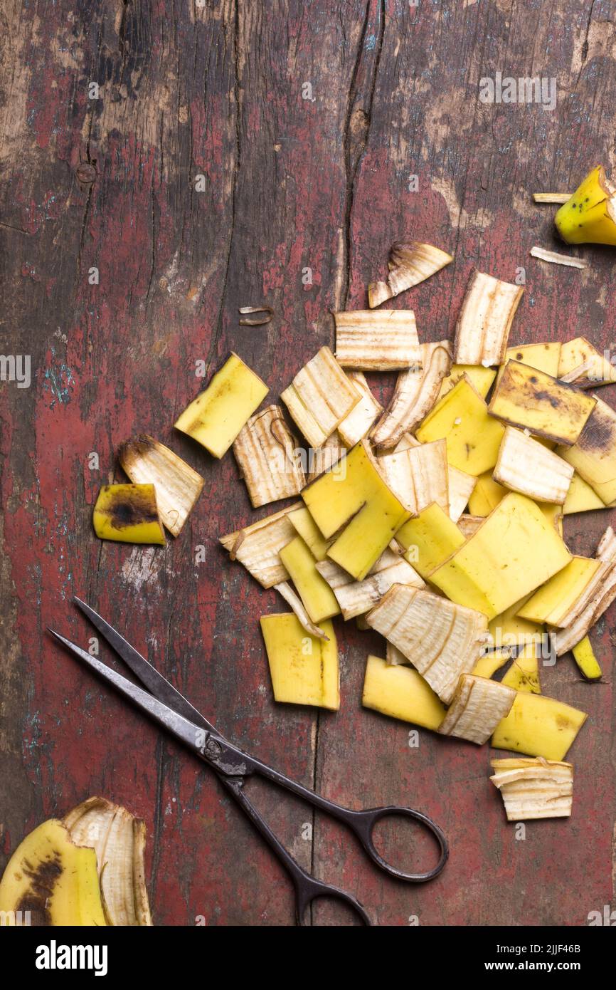 cut banana peels into small pieces, food waste used as natural