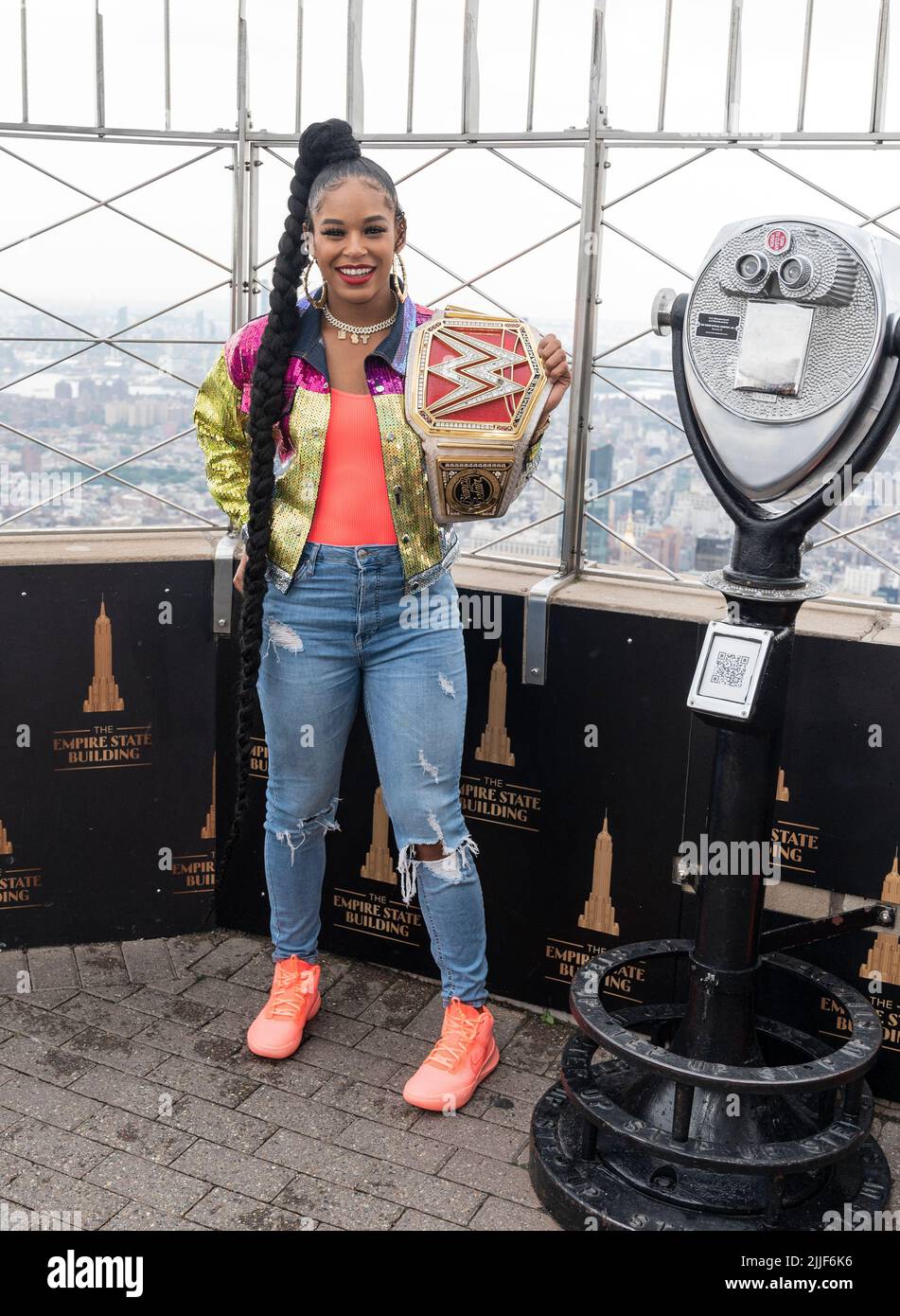 New York, USA. 25th July, 2022. WWE Raw Women's Champion Bianca Belair poses on observation deck during visit to Empire State Building in New York on July 25 2022. (Photo by Lev Radin/Sipa USA) Credit: Sipa USA/Alamy Live News Stock Photo