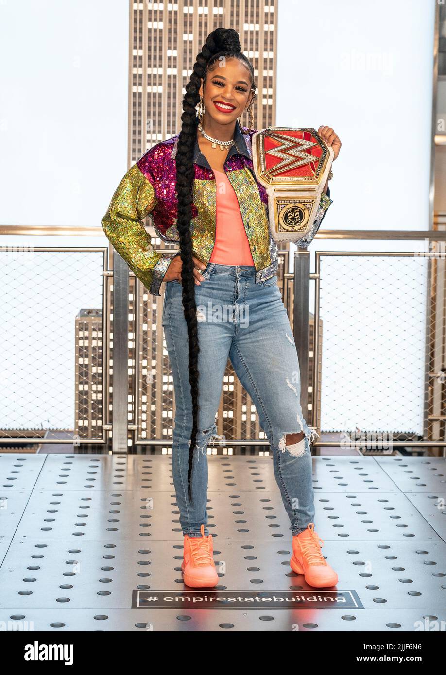 New York, USA. 25th July, 2022. WWE Raw Women's Champion Bianca Belair poses on grand staircase during visit to Empire State Building in New York on July 25 2022. (Photo by Lev Radin/Sipa USA) Credit: Sipa USA/Alamy Live News Stock Photo